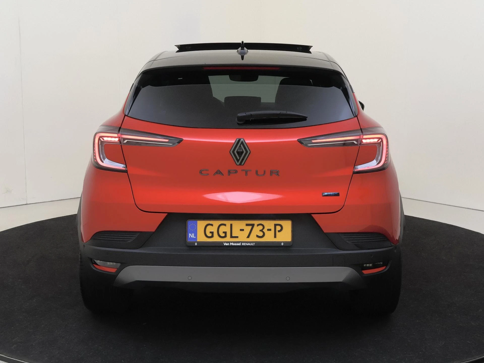 Renault-Captur-image-6