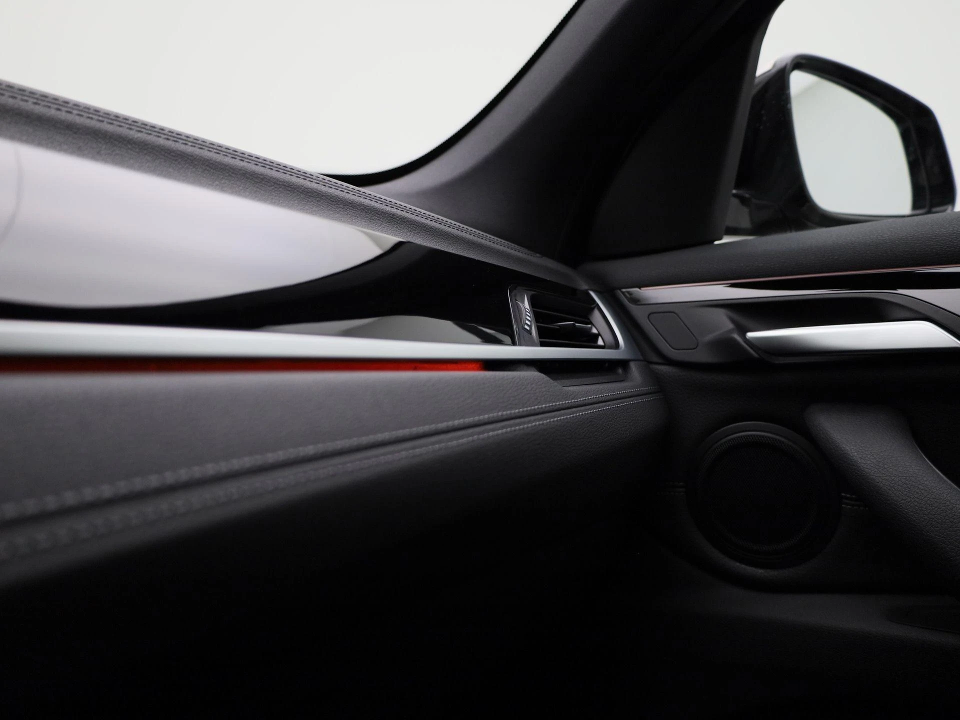 BMW-X1-image-28