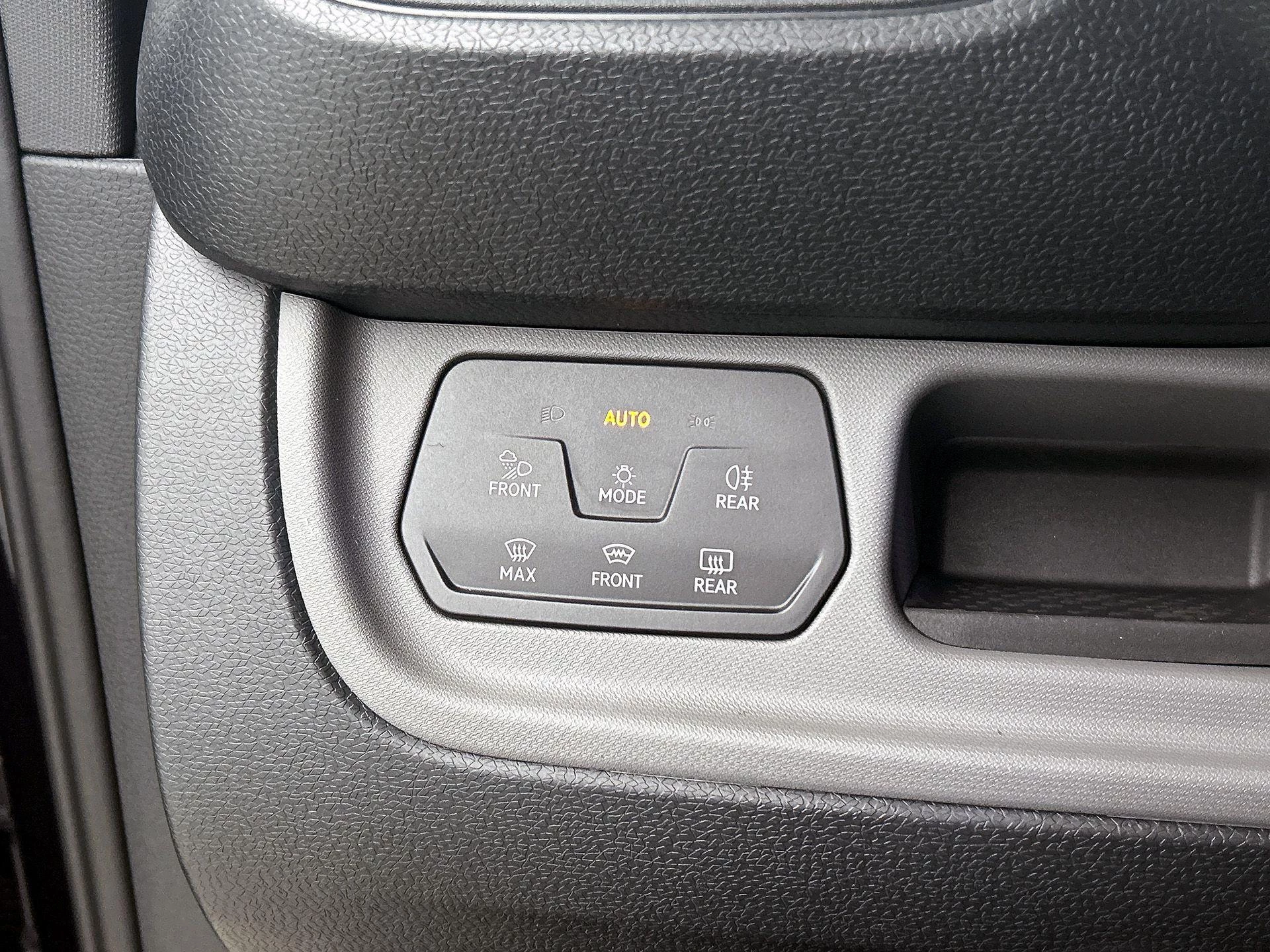 Volkswagen-ID. Buzz Cargo-image-23