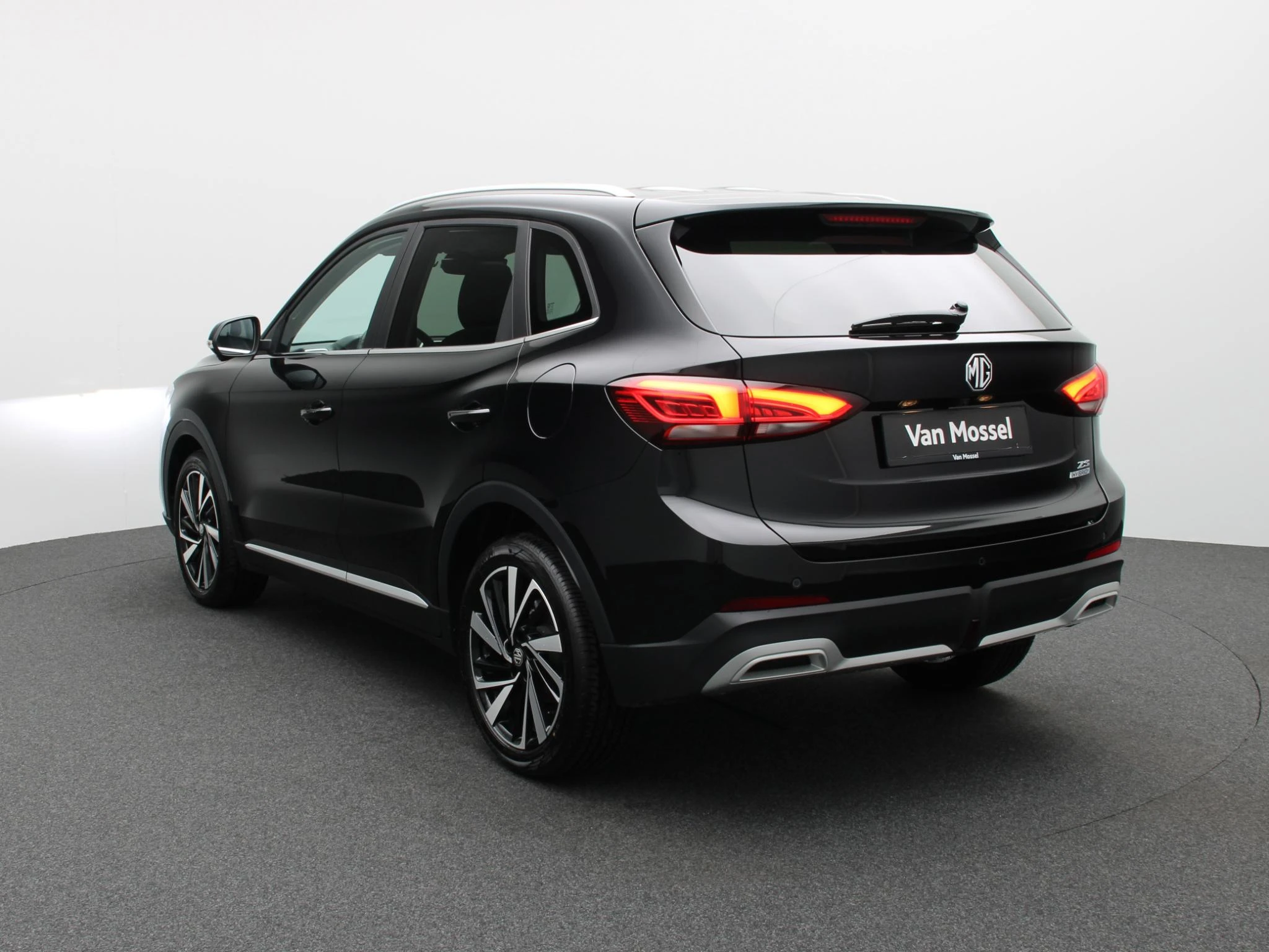 MG-ZS-image-1