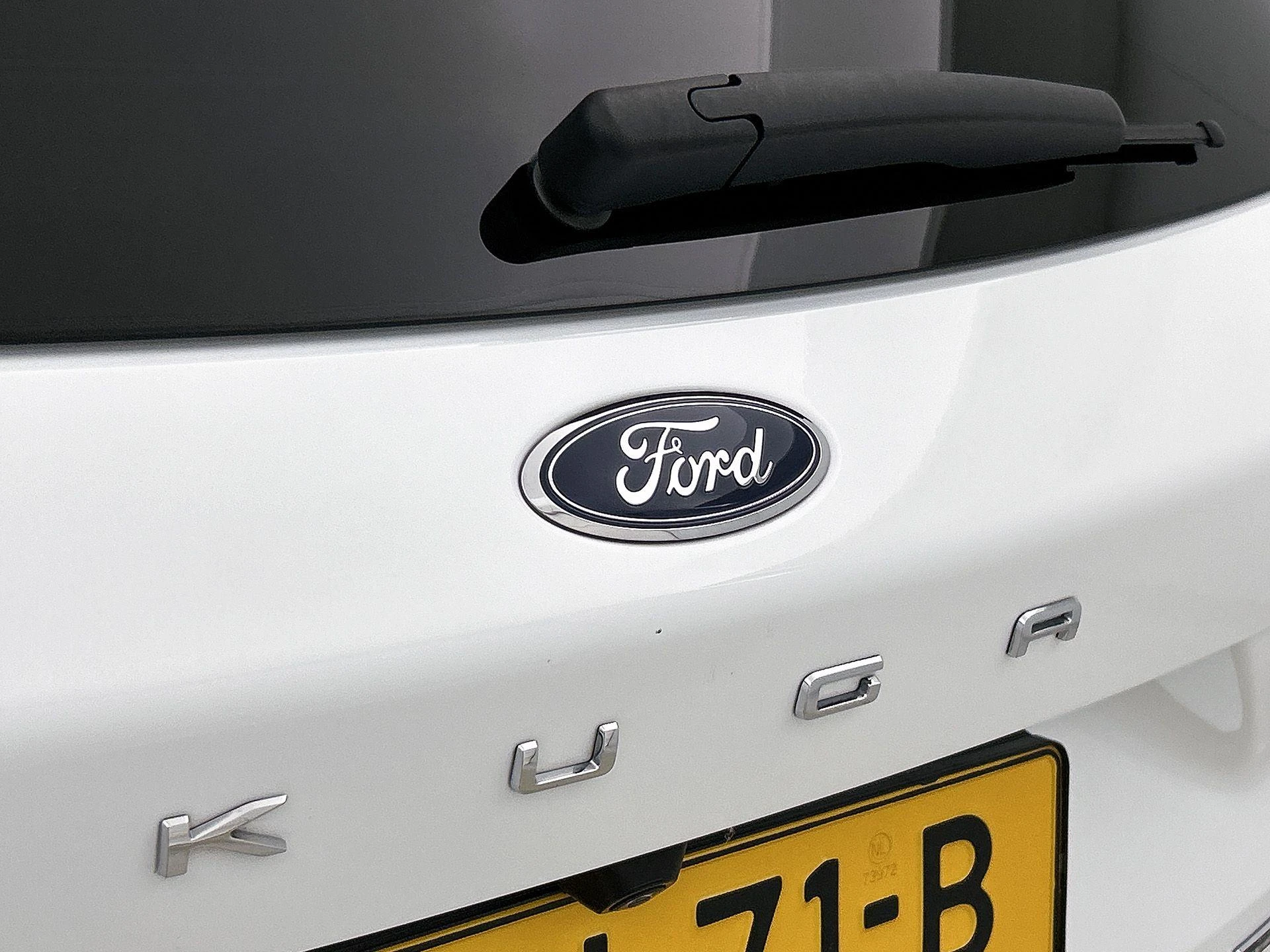 Ford-Kuga-image-21
