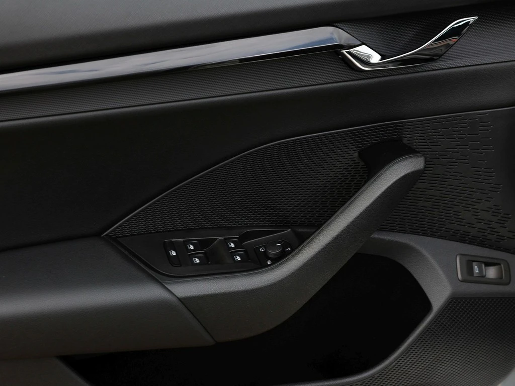 Škoda-Octavia-image-13