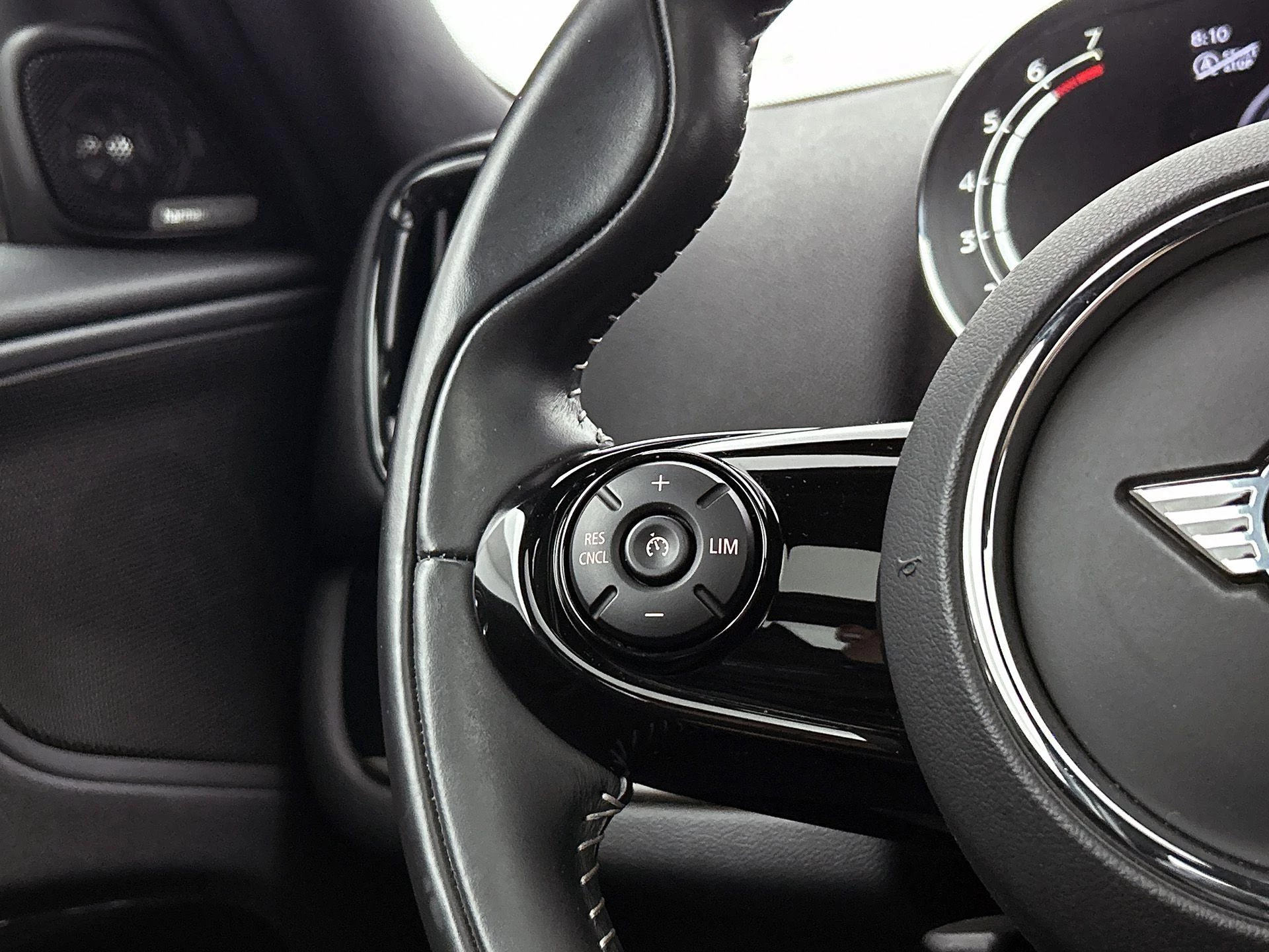 MINI-Countryman-image-5