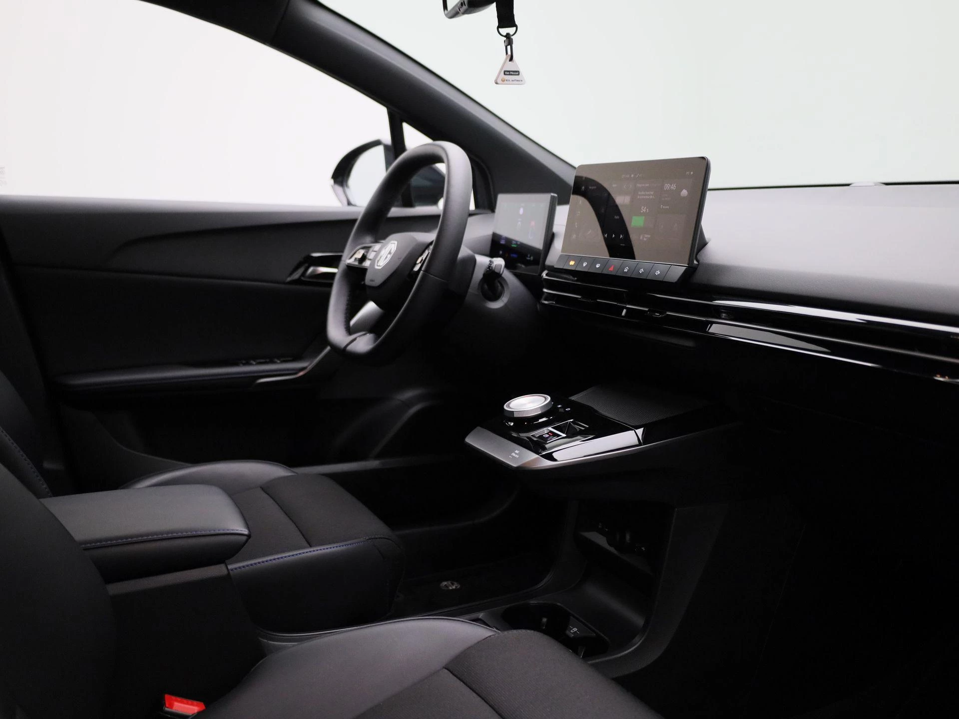 MG MG4 64 kWh Luxury