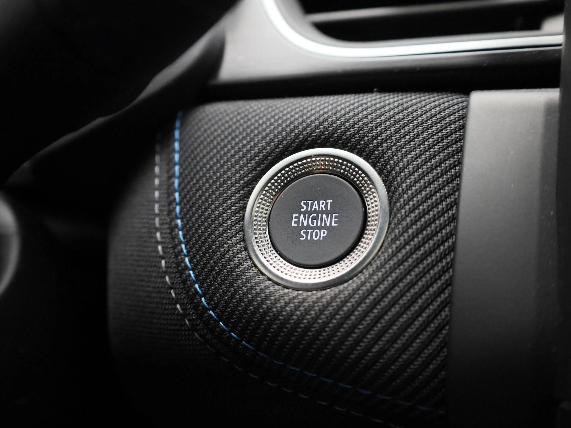 Renault-Captur-image-23
