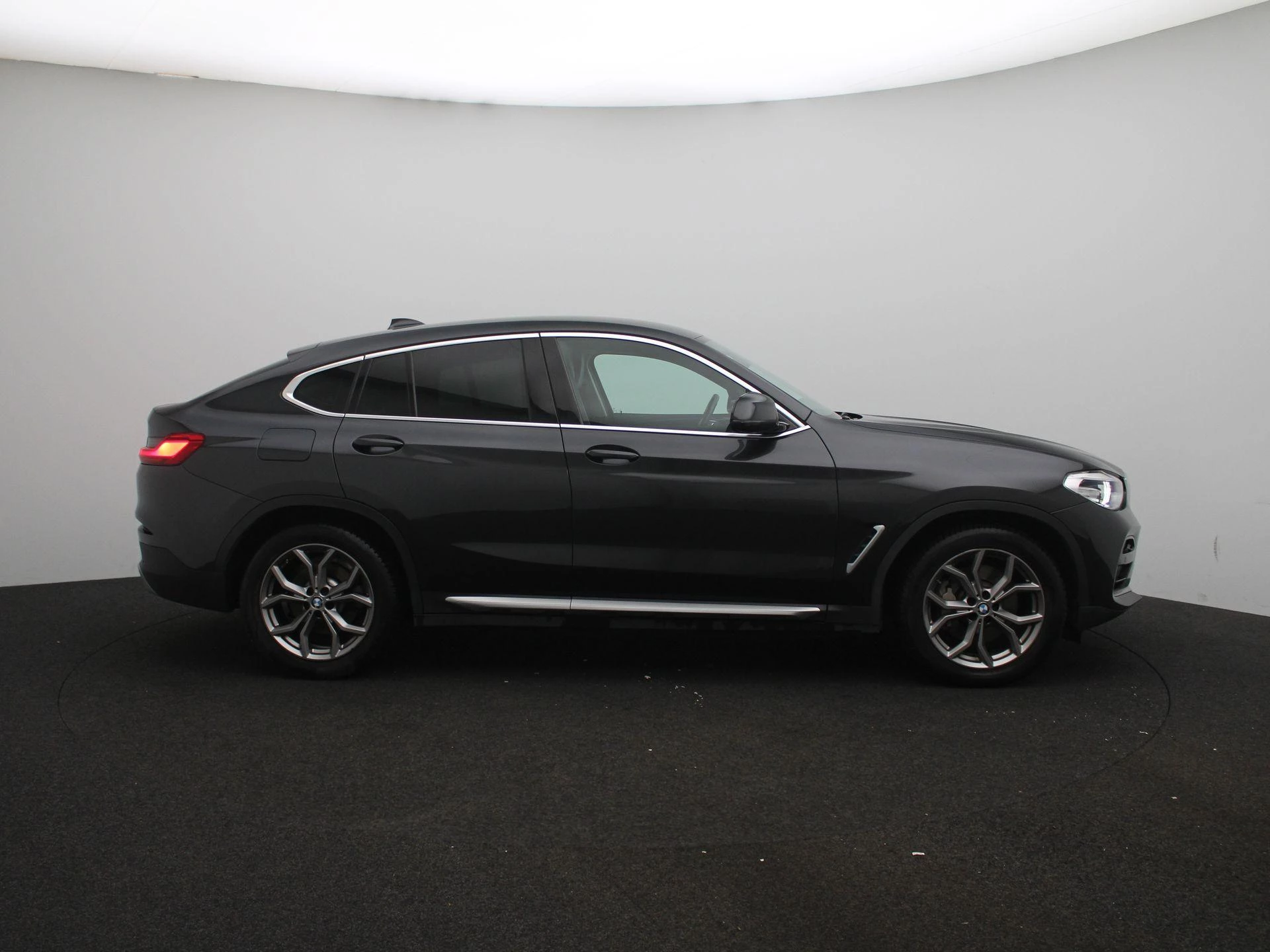 BMW-X4-image-6
