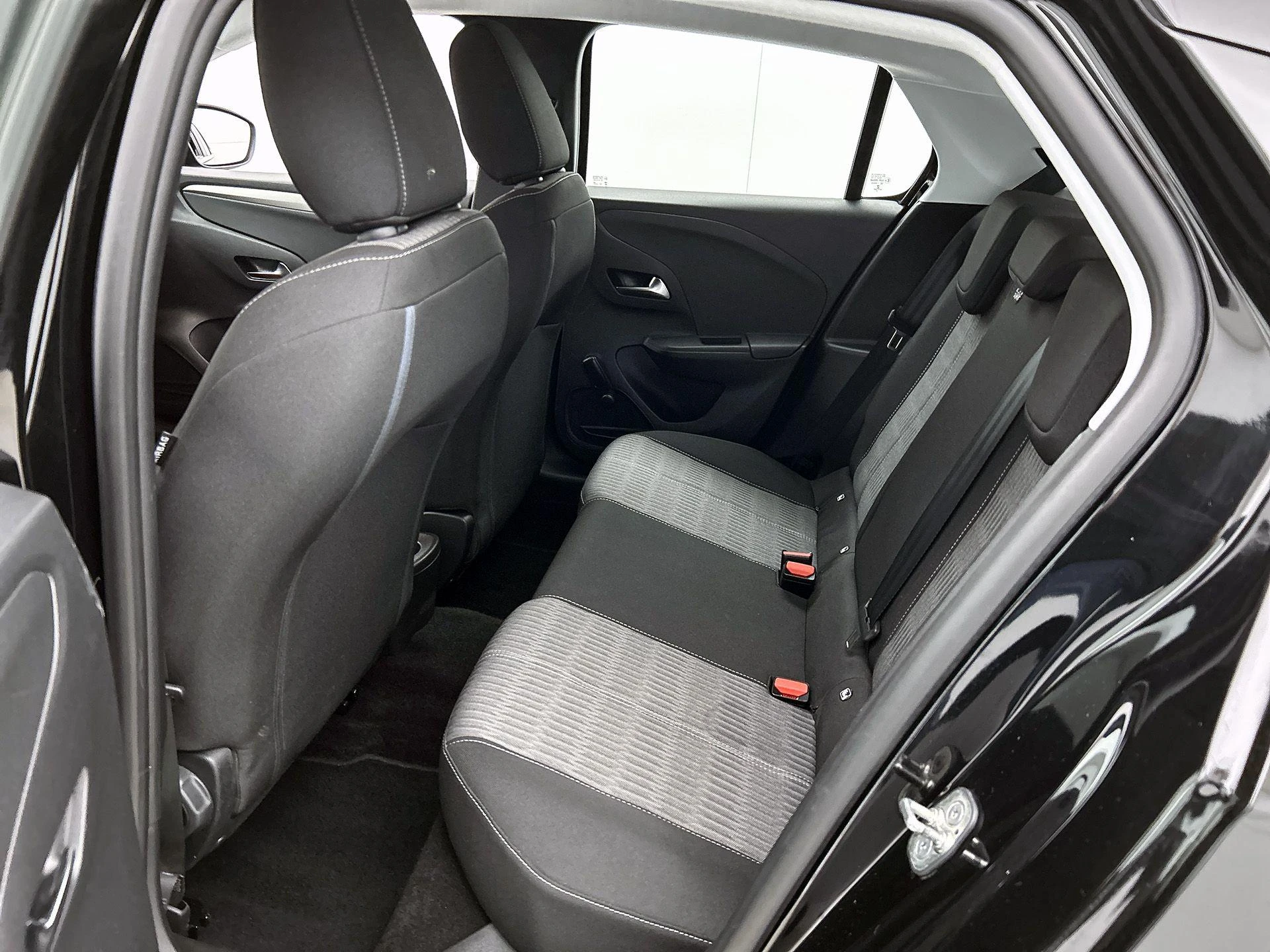 Opel-Corsa-image-25
