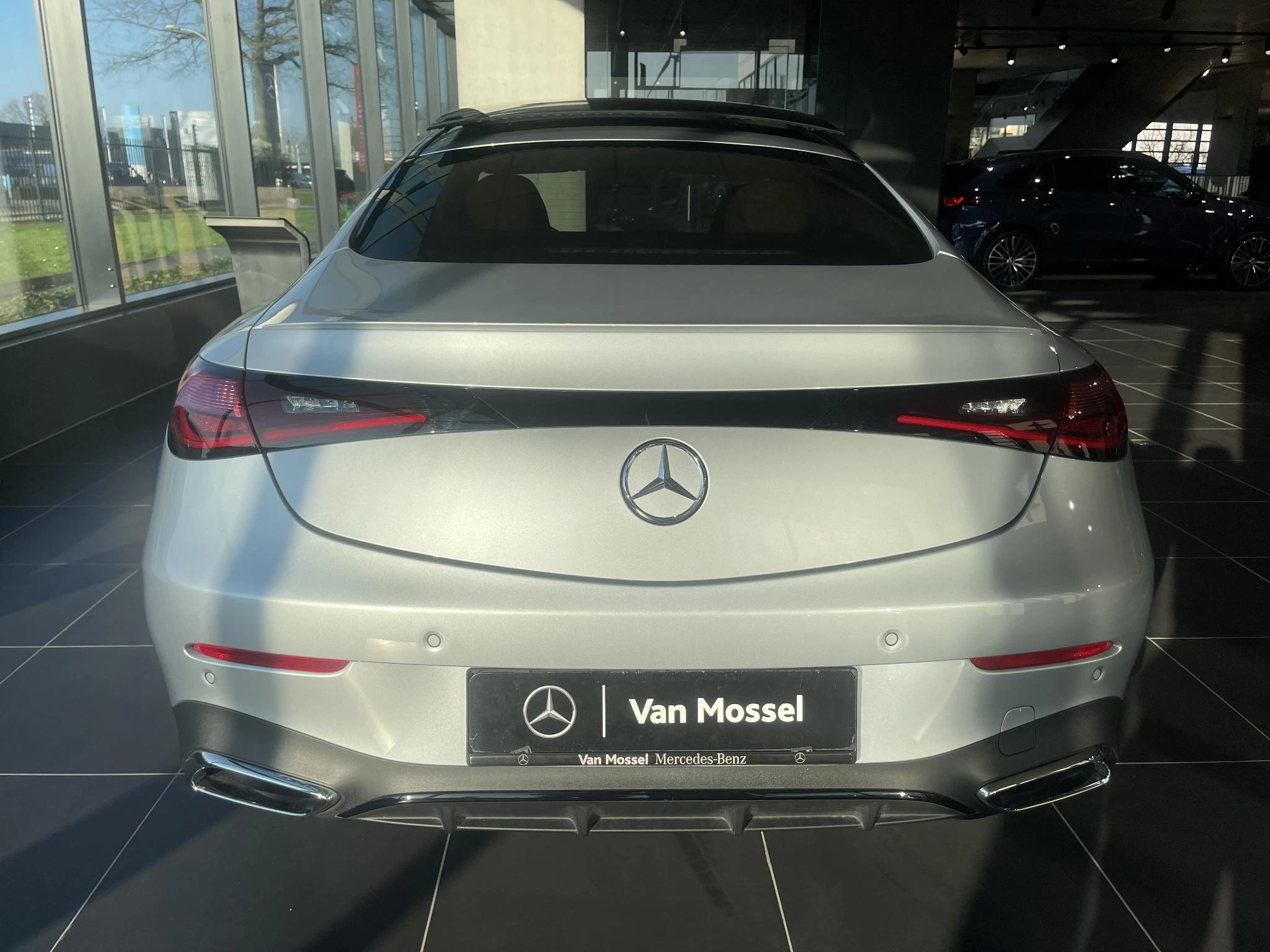 Mercedes-Benz CLE 220 d AMG Line Coupé + LEDER + PANO DAK + BURMESTER +