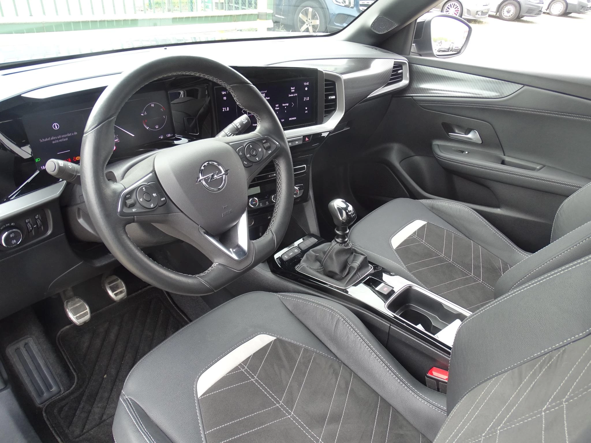 Opel-Mokka-image-12