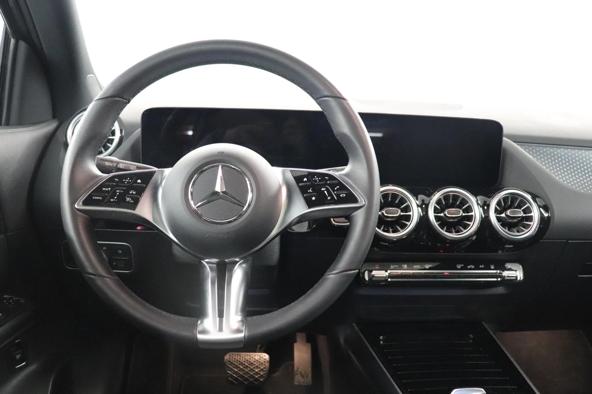 Mercedes-Benz EQA EQA 250+ Business Line