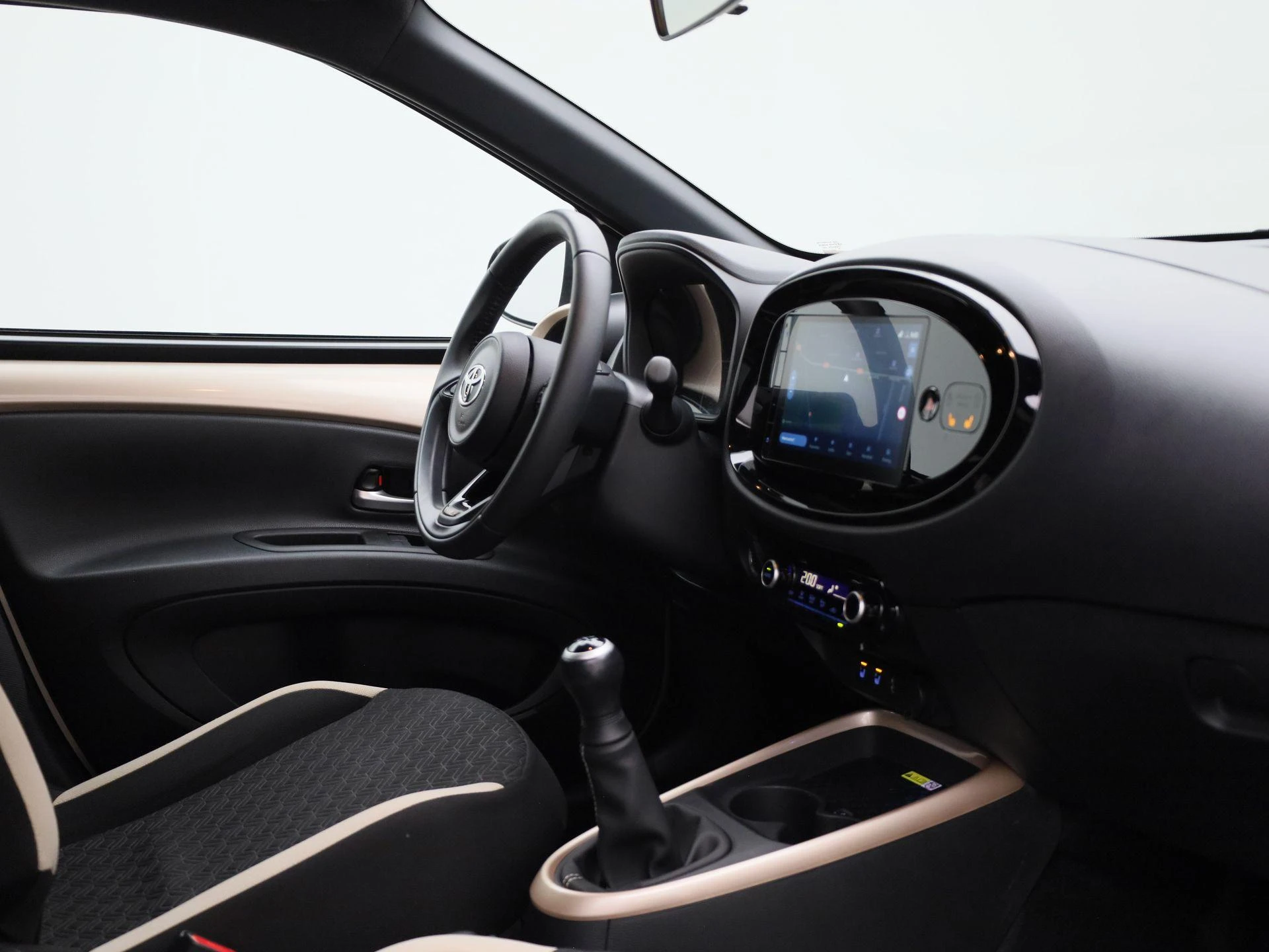 Toyota Aygo X 1.0 VVT-i MT Premium