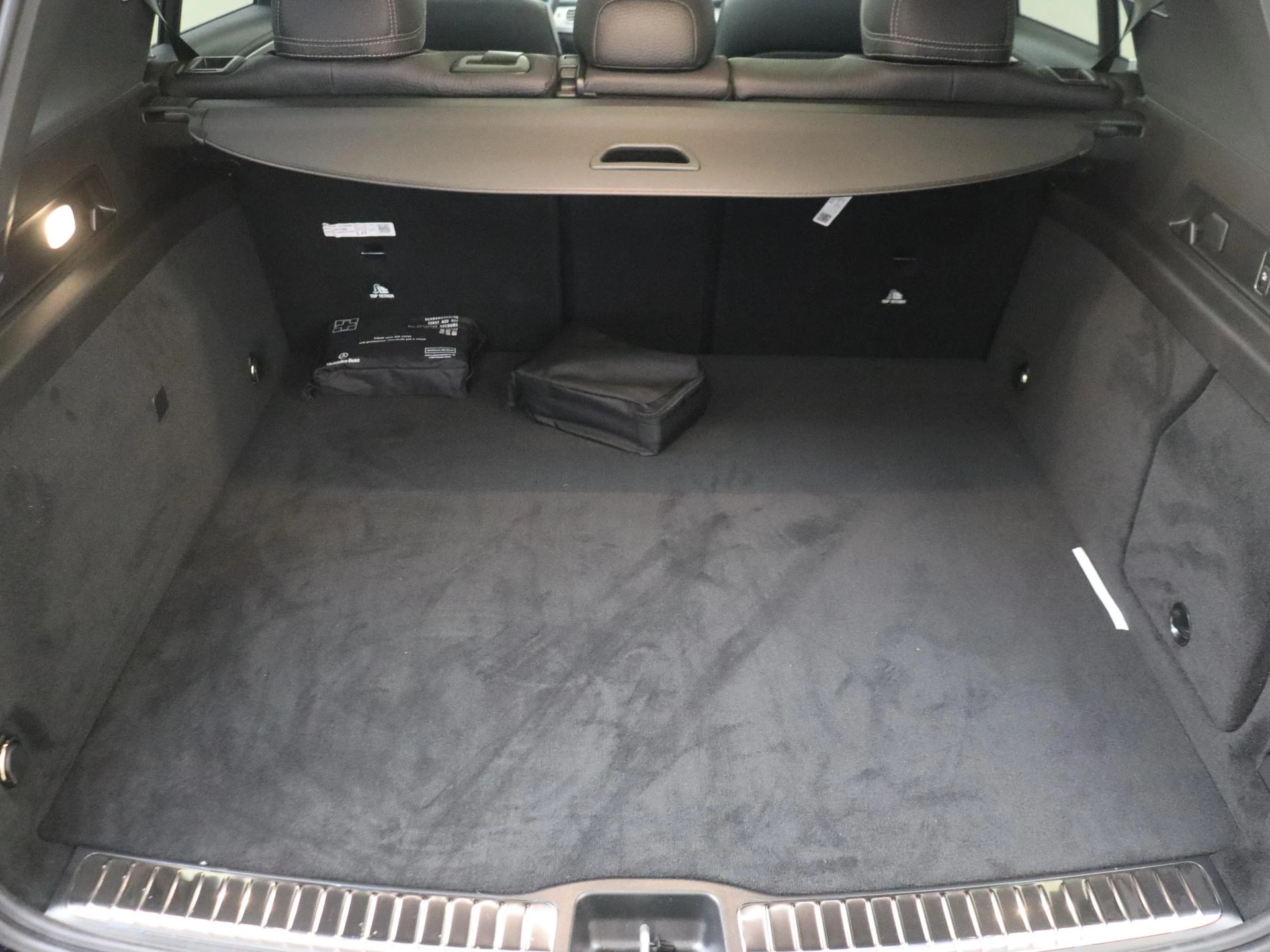 Mercedes-Benz-GLE-image-31