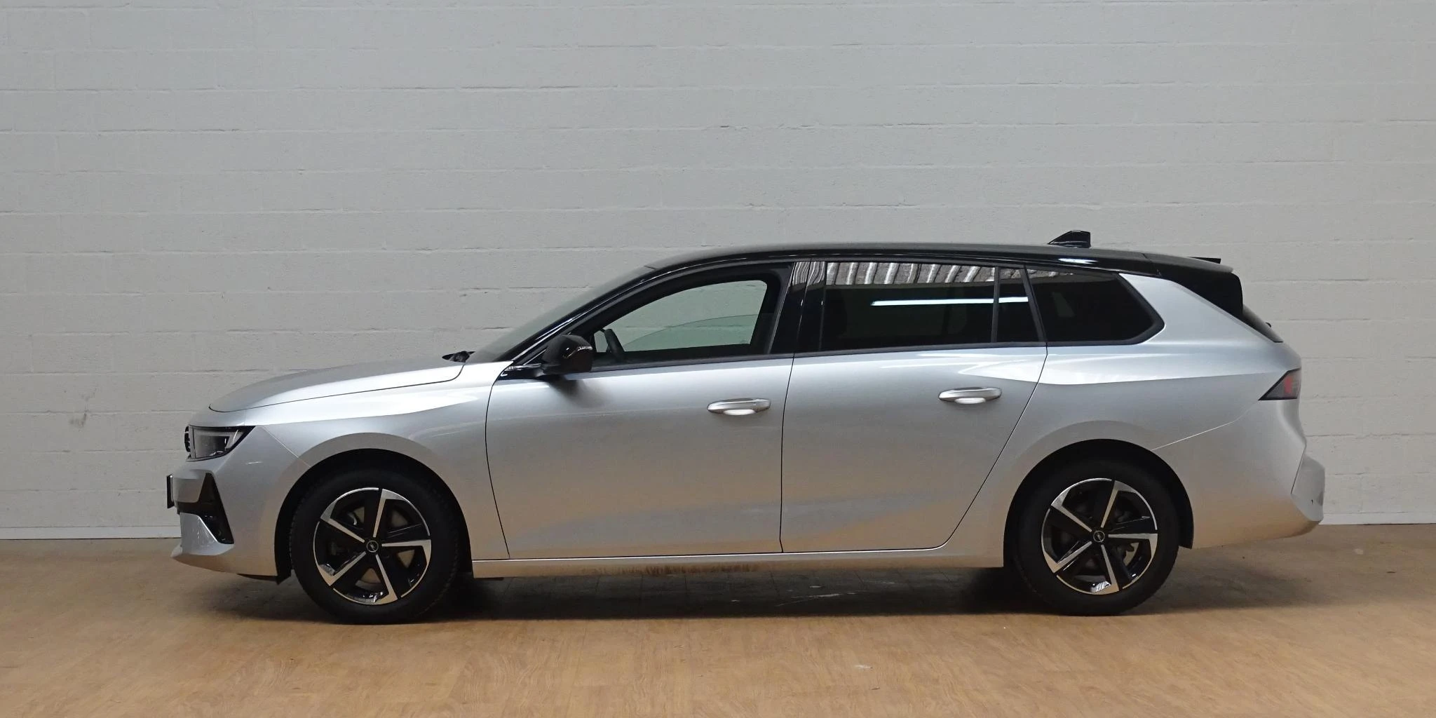 Opel-Astra-image-7