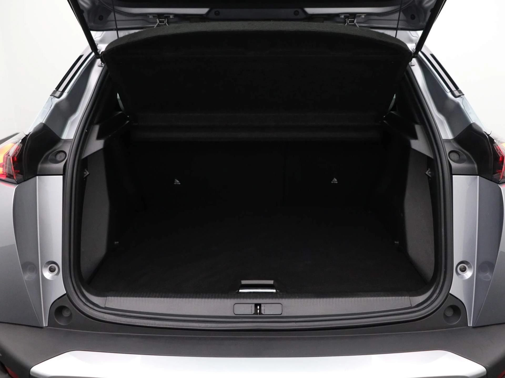 Peugeot-2008-image-12
