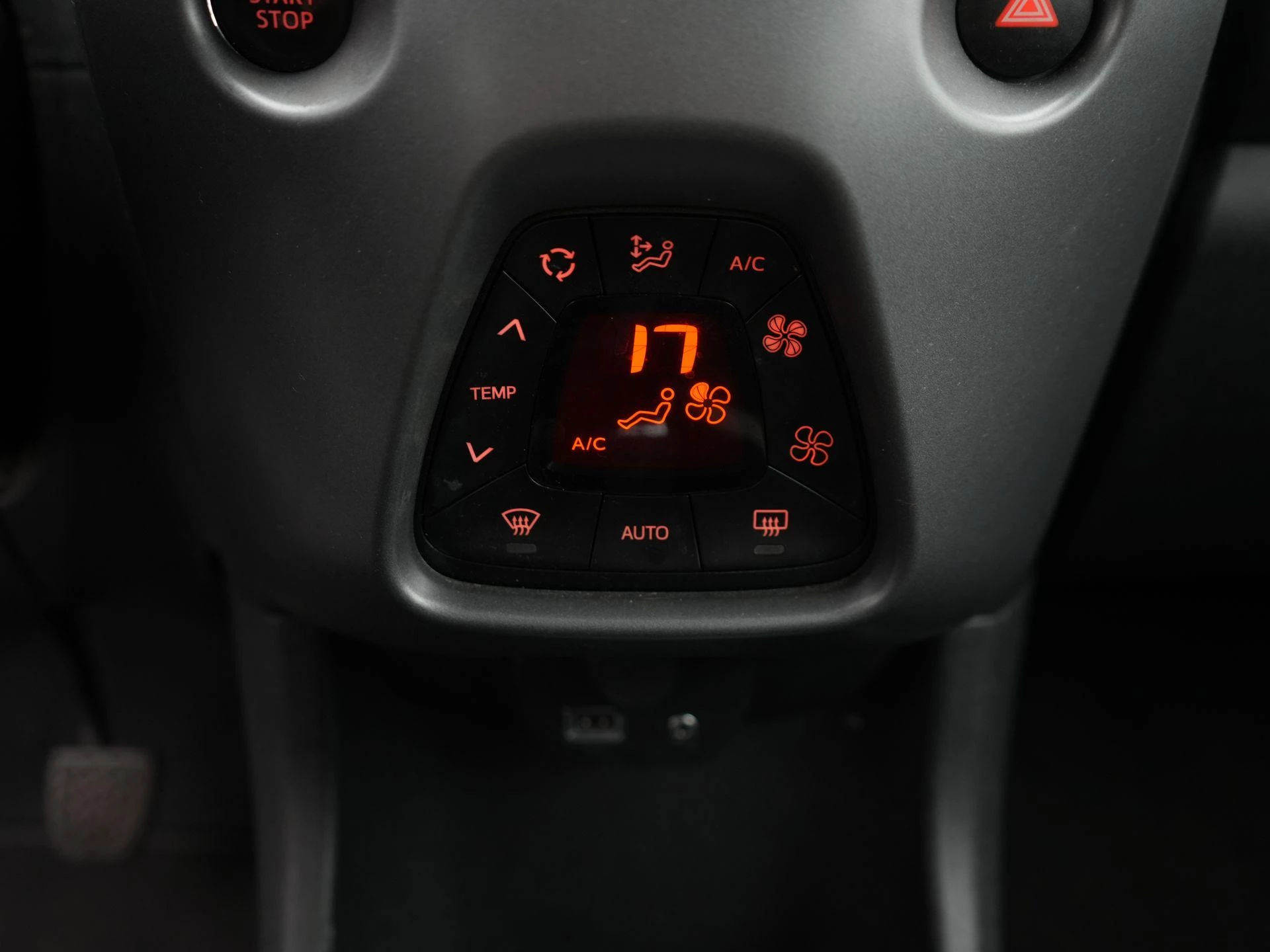 Toyota-Aygo-image-16