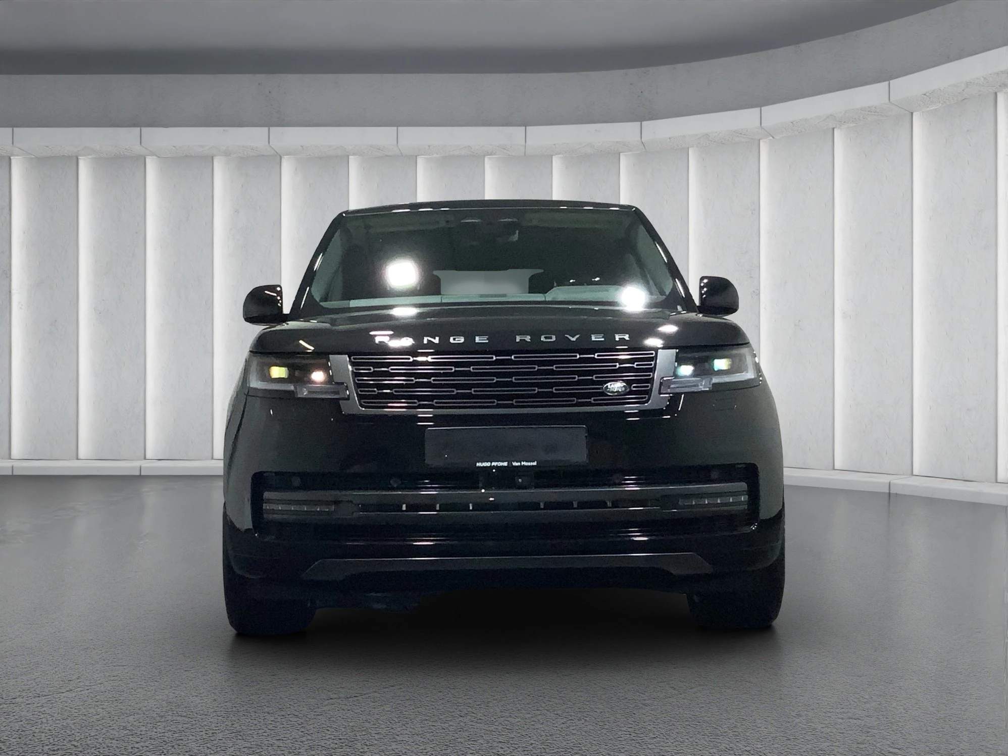 Land Rover-Range Rover-image-3