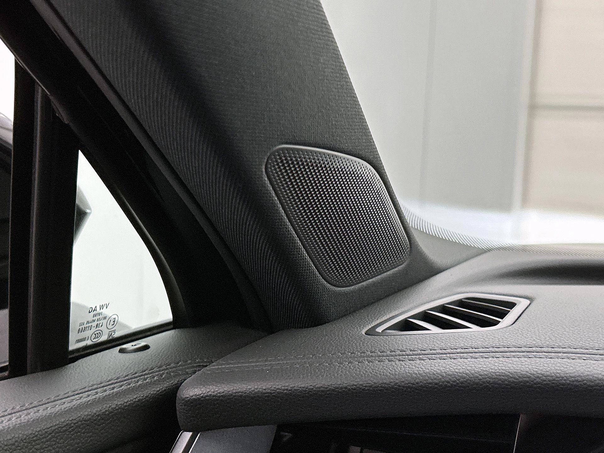 Volkswagen-Tayron-image-14