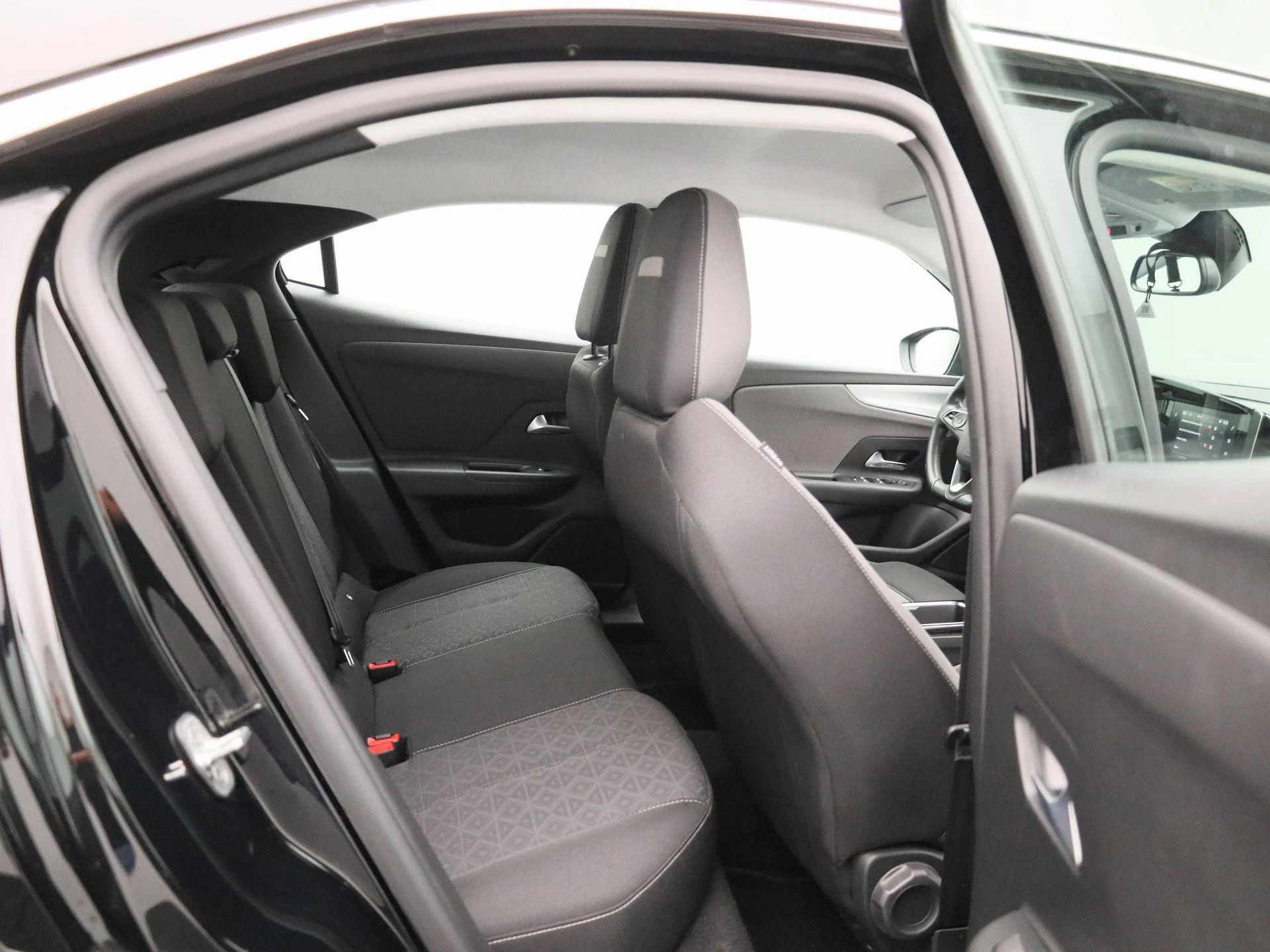 Opel-Mokka-e-image-34