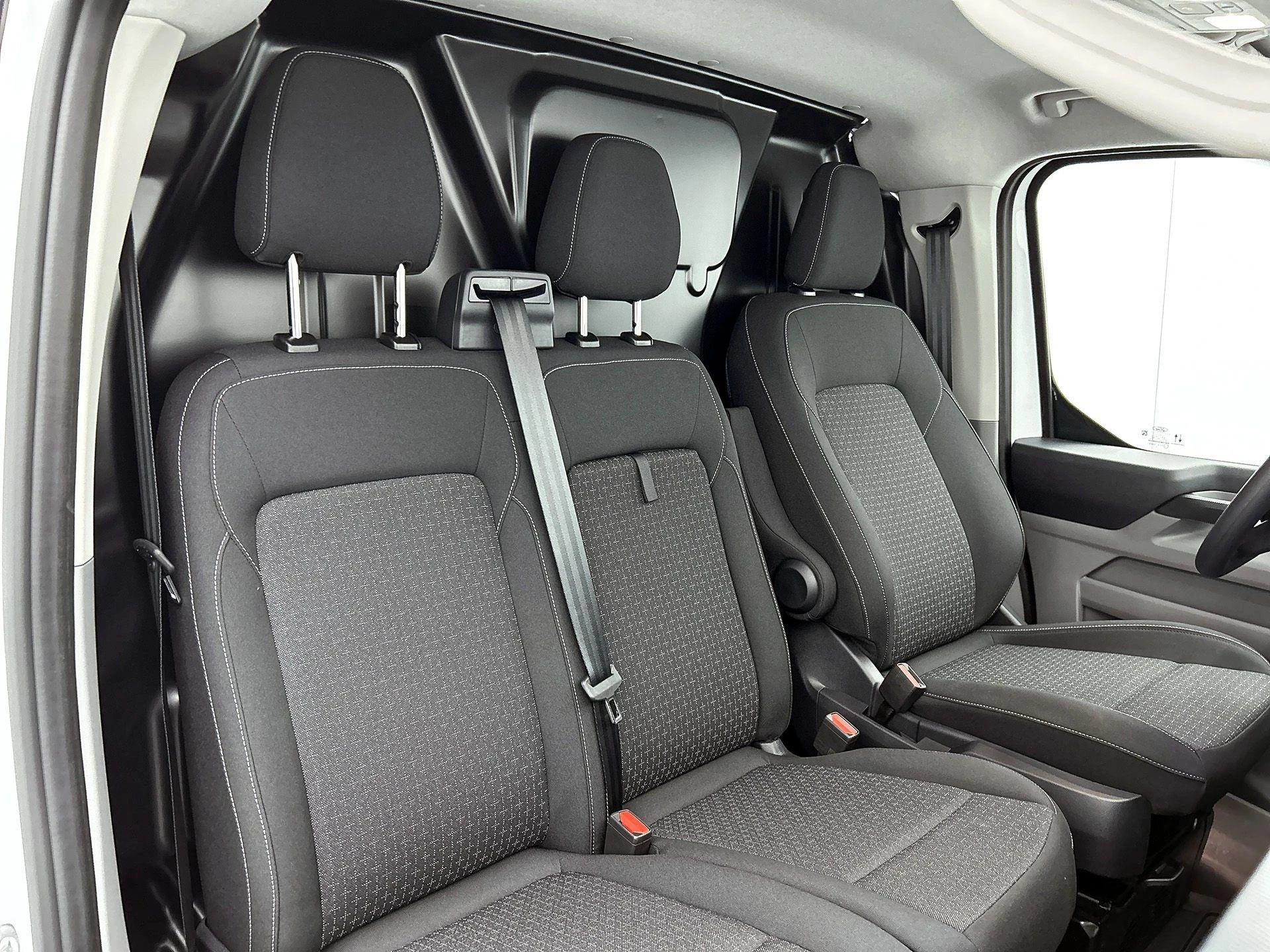 Ford Transit Custom 340 L2H1 Trend 65 kWh