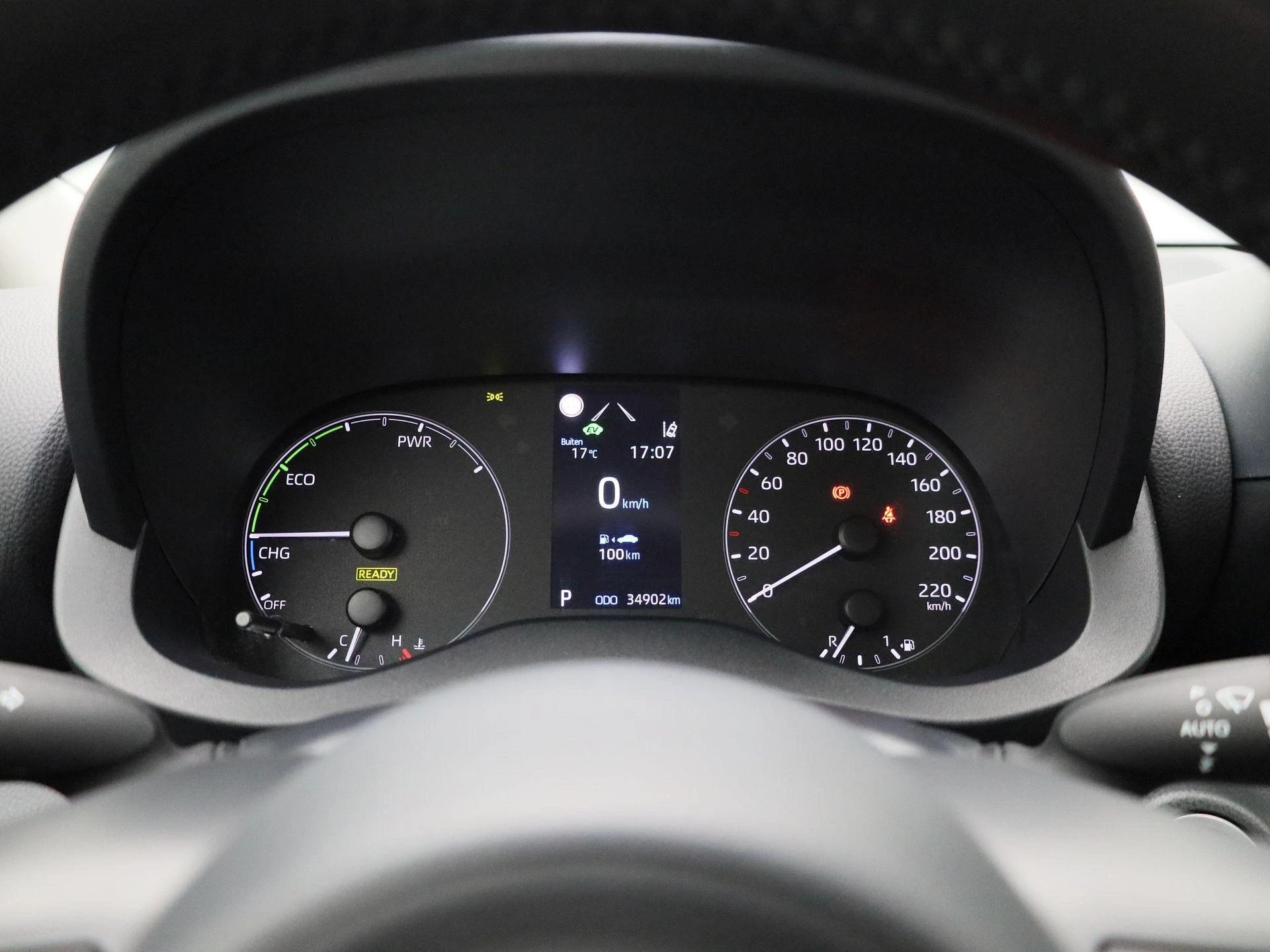 Toyota-Yaris-image-12