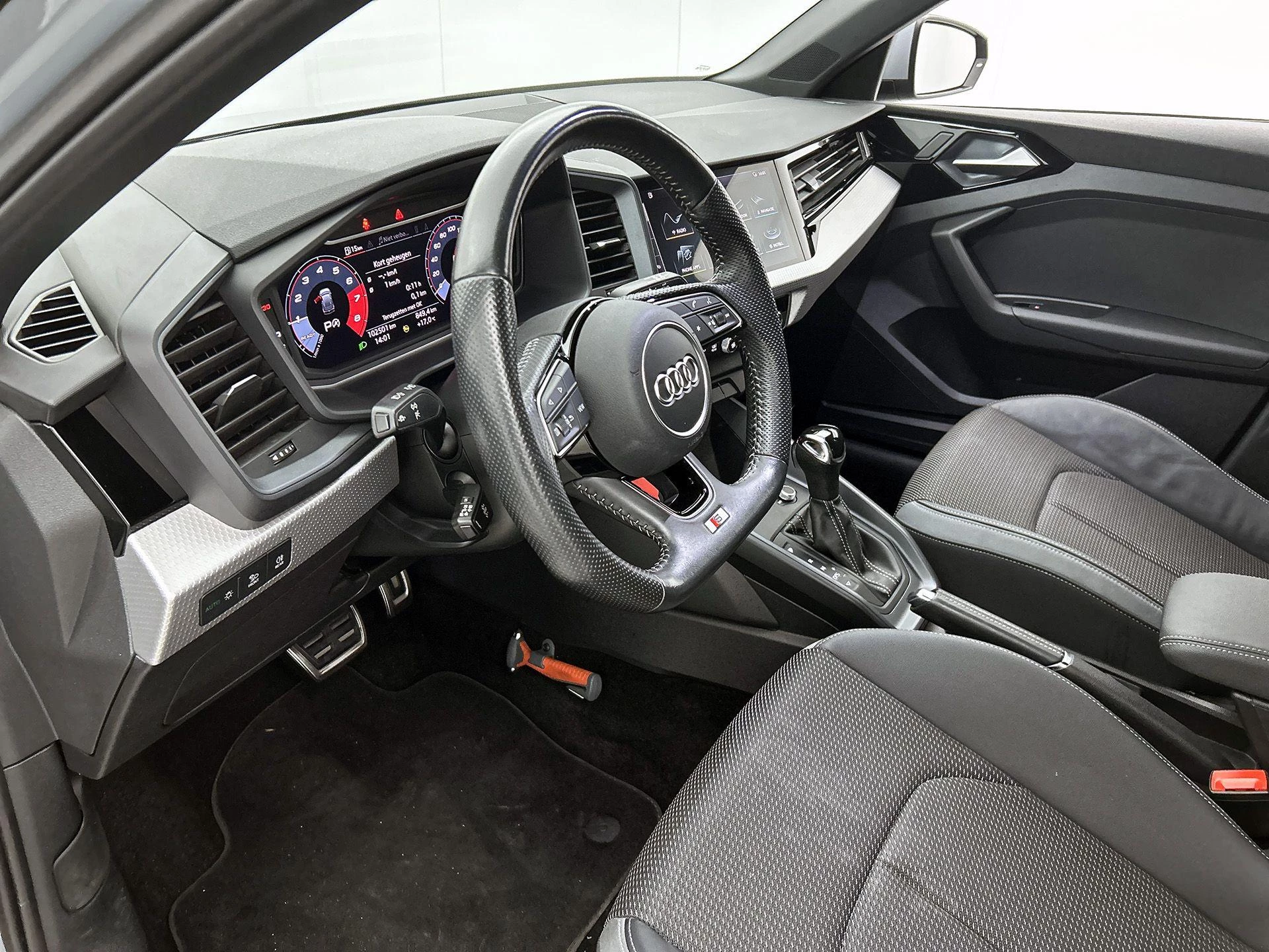 Audi-A1 Sportback-image-13