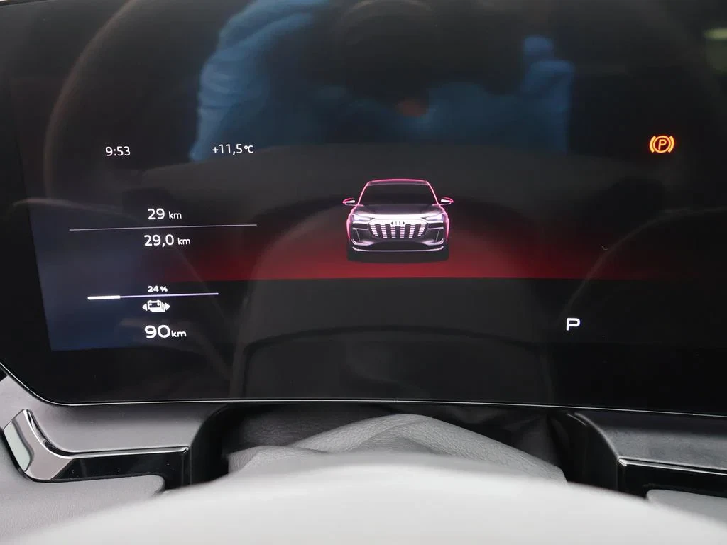 Audi-Q6 e-tron-image-17