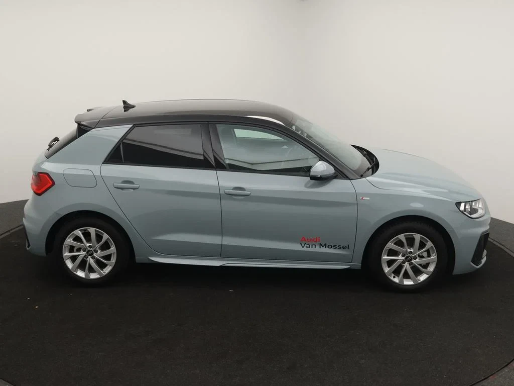 Audi-A1 Sportback-image-7