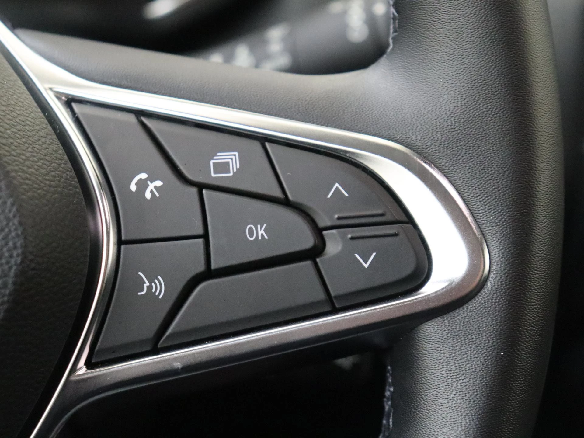 Renault-Captur-image-17