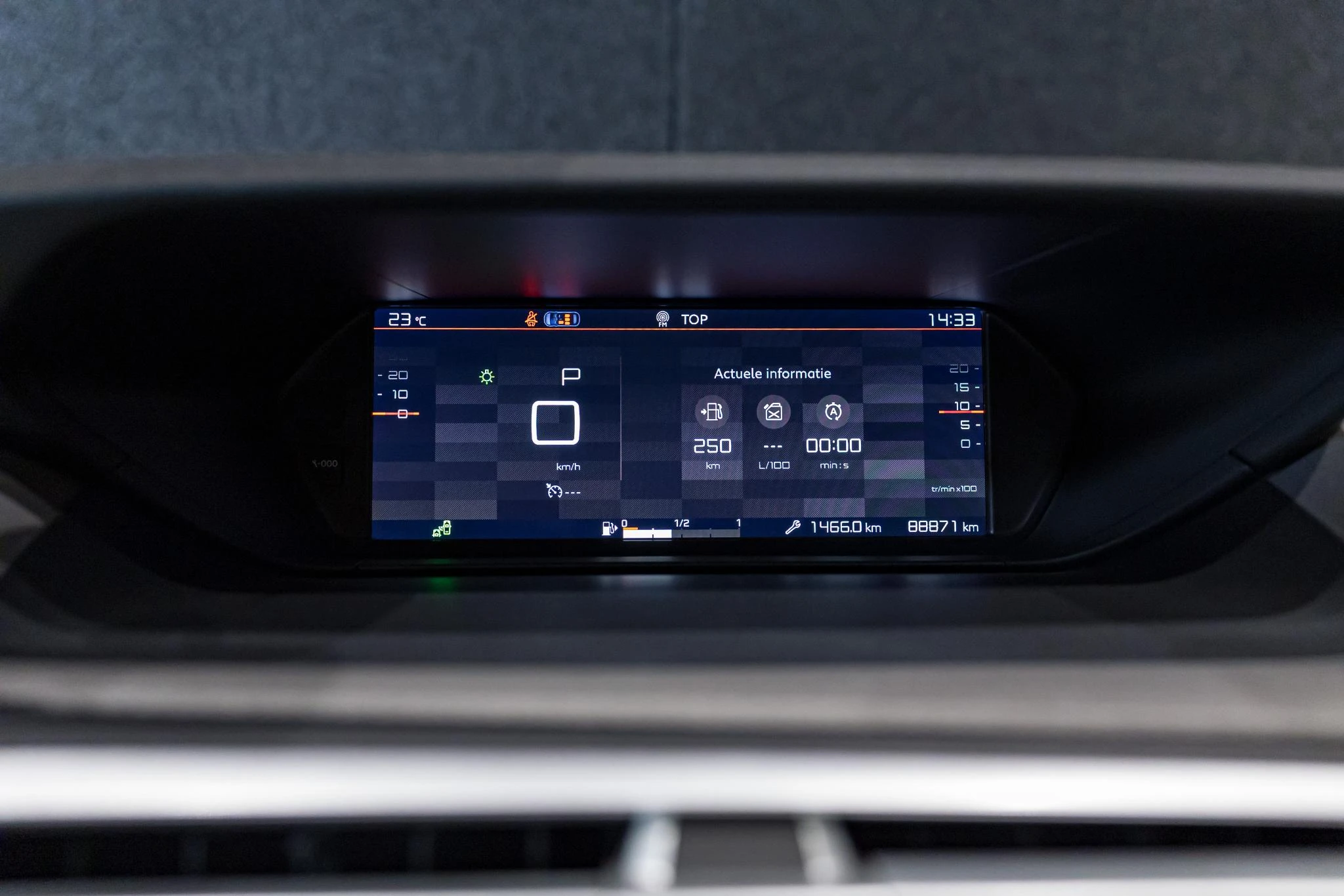 Citroën-C4 Spacetourer-image-25