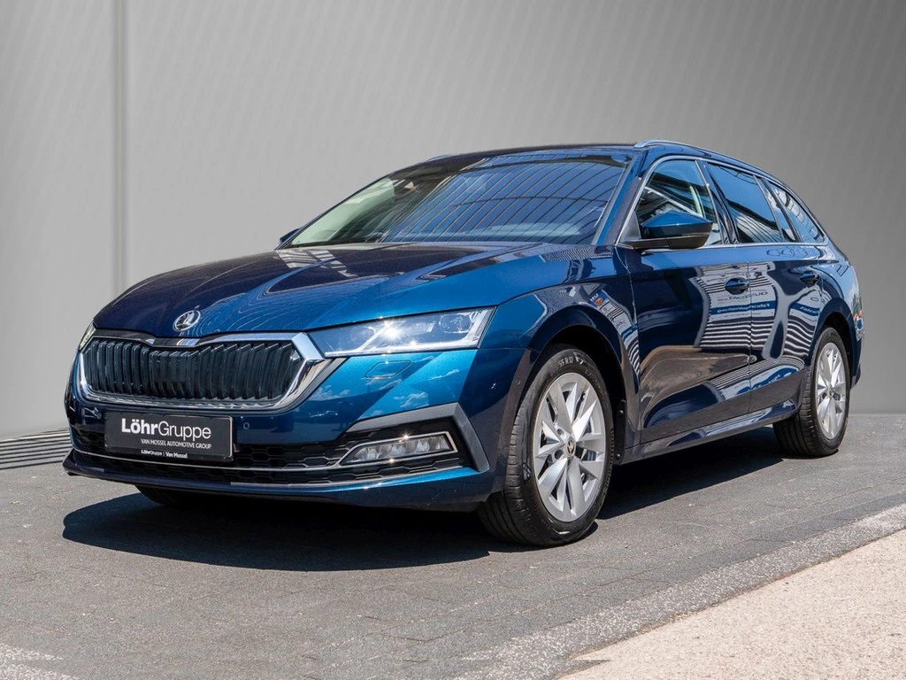 Škoda Octavia Combi 2.0 TDI DSG Style Navi/LED/SHZ