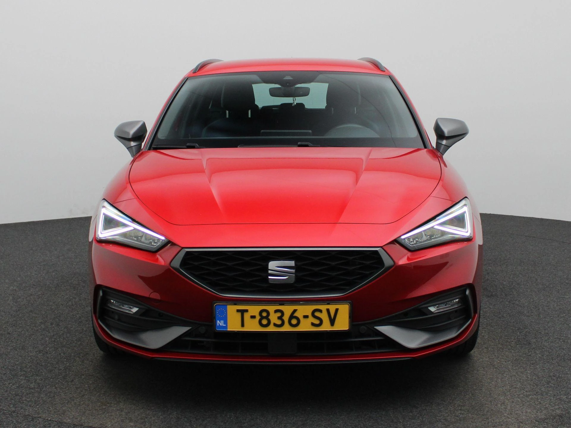 SEAT-Leon-image-2