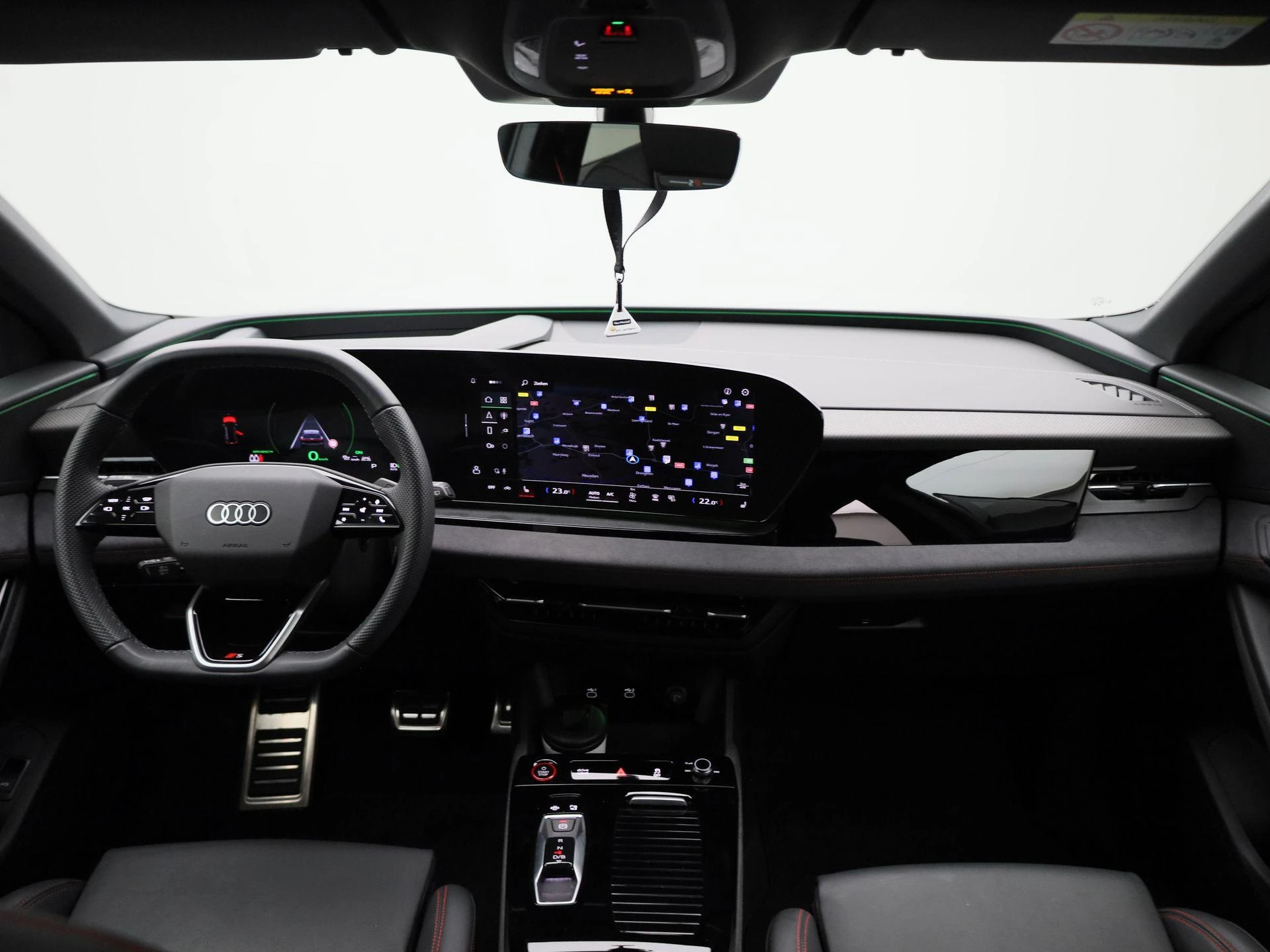 Audi SQ6 e-tron quattro 100 kWh