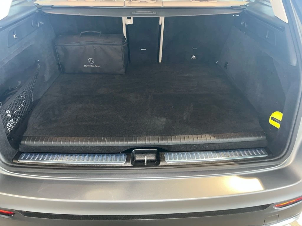 Mercedes-Benz-GLC 300 e-image-13