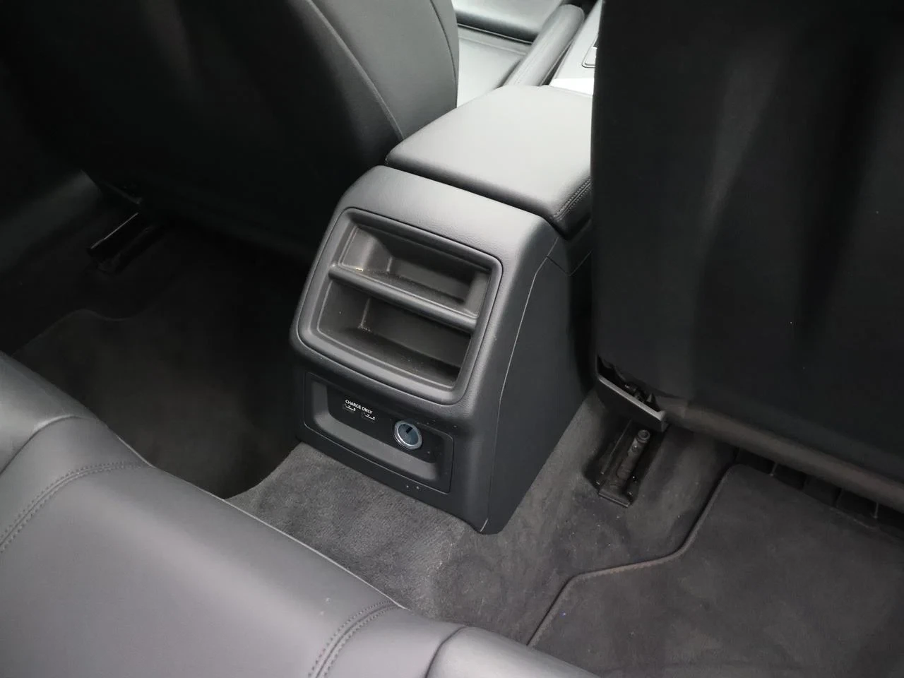 Audi-A4-image-28