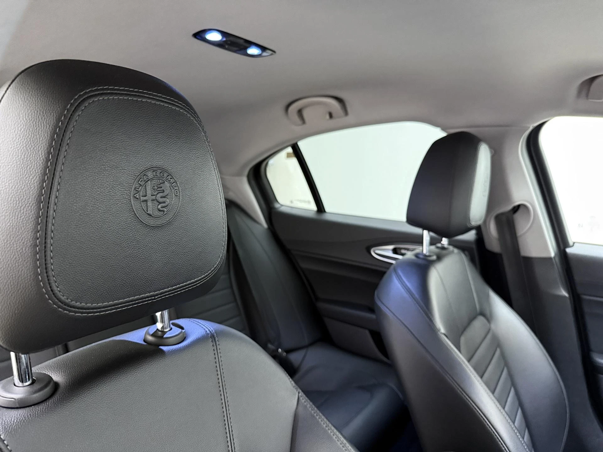 Alfa Romeo-Giulia-image-5