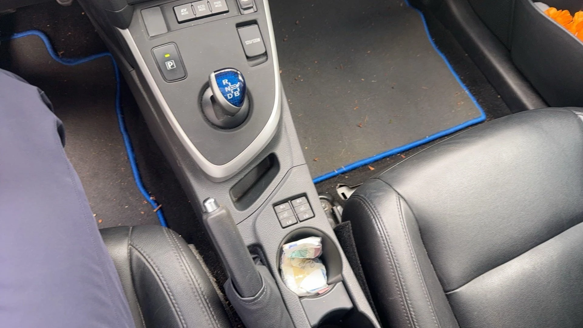 Toyota-Auris-image-8