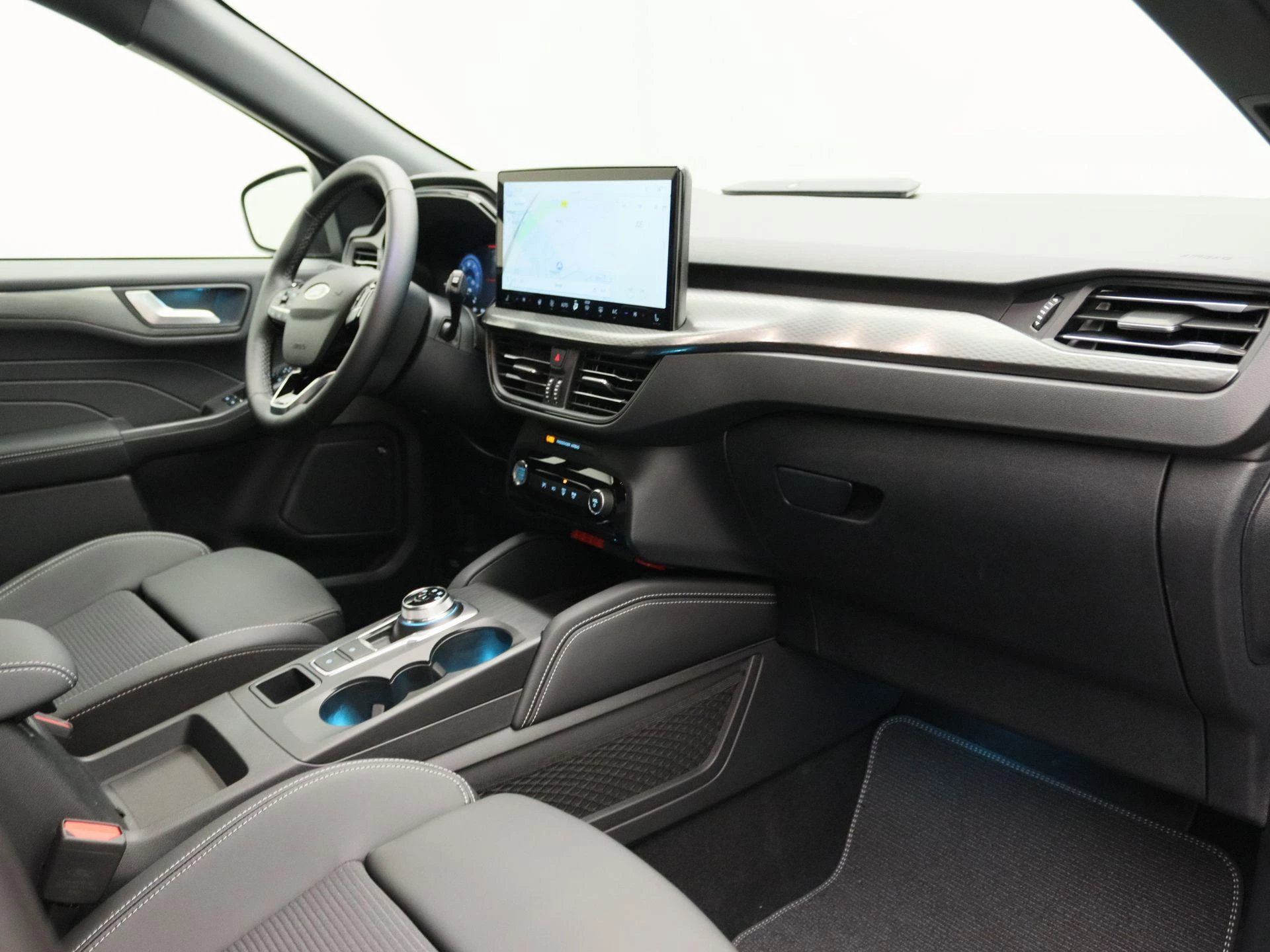 Ford-Kuga-image-25
