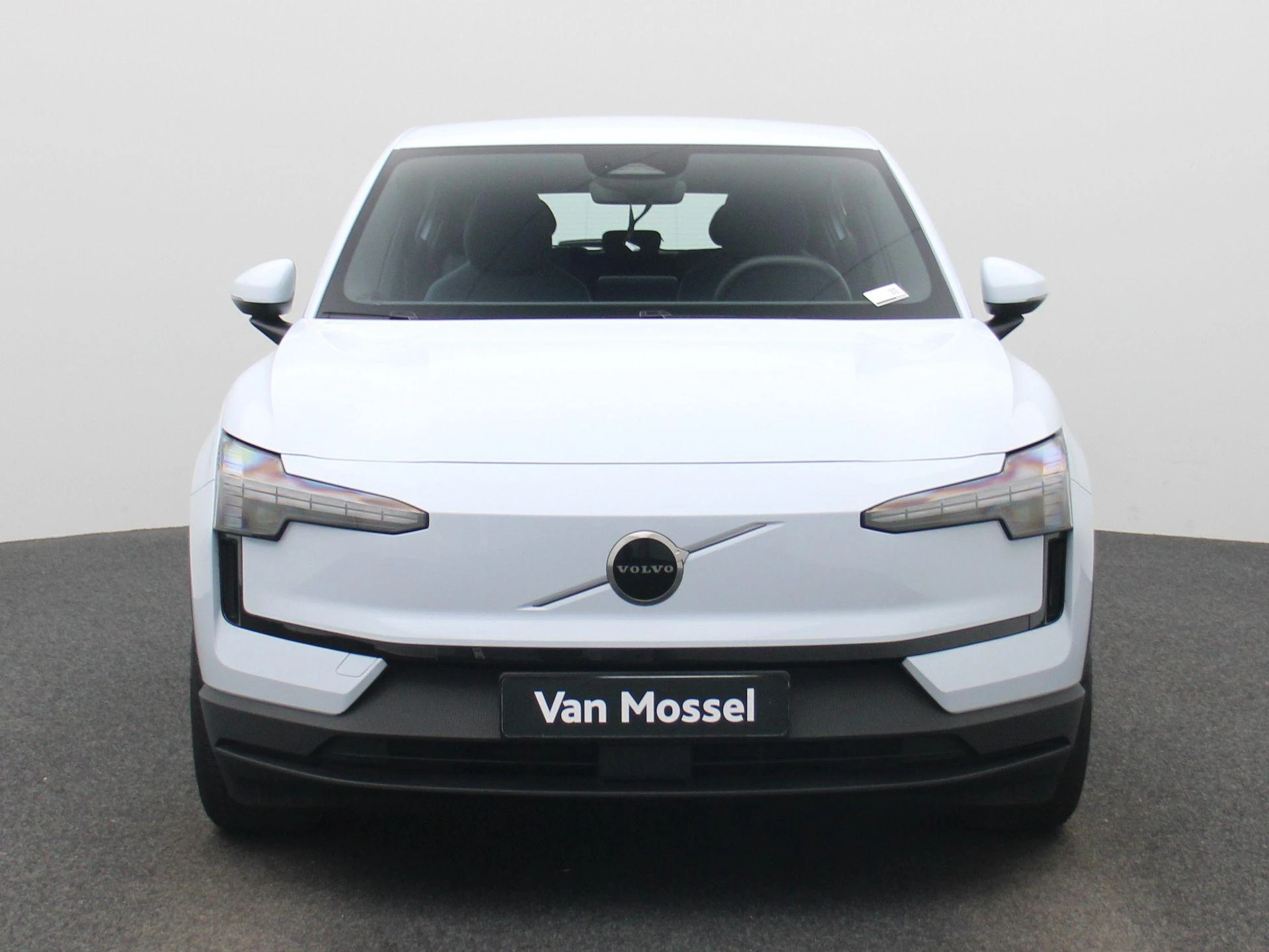 Volvo-EX30-image-2