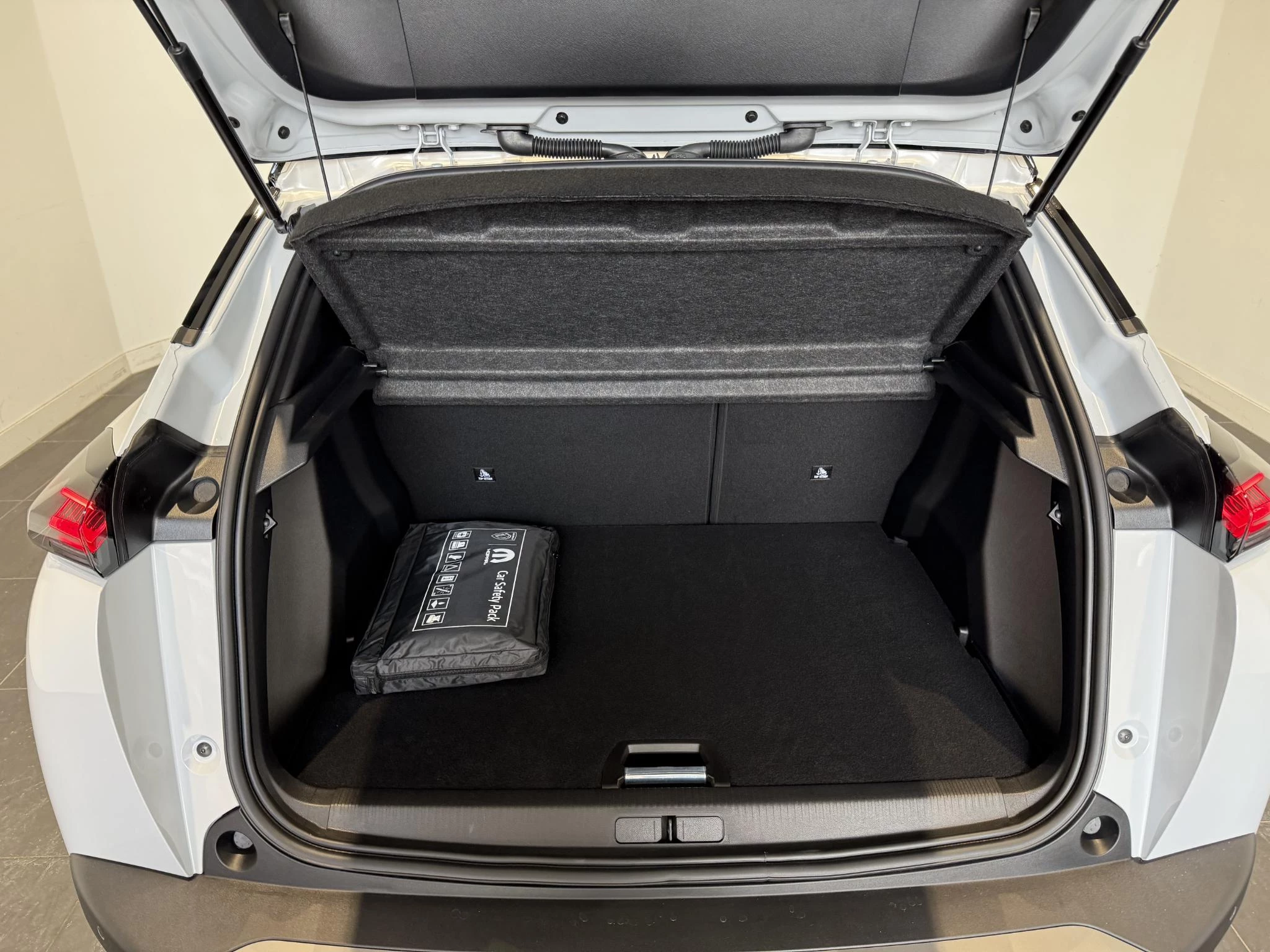 Peugeot-2008-image-11