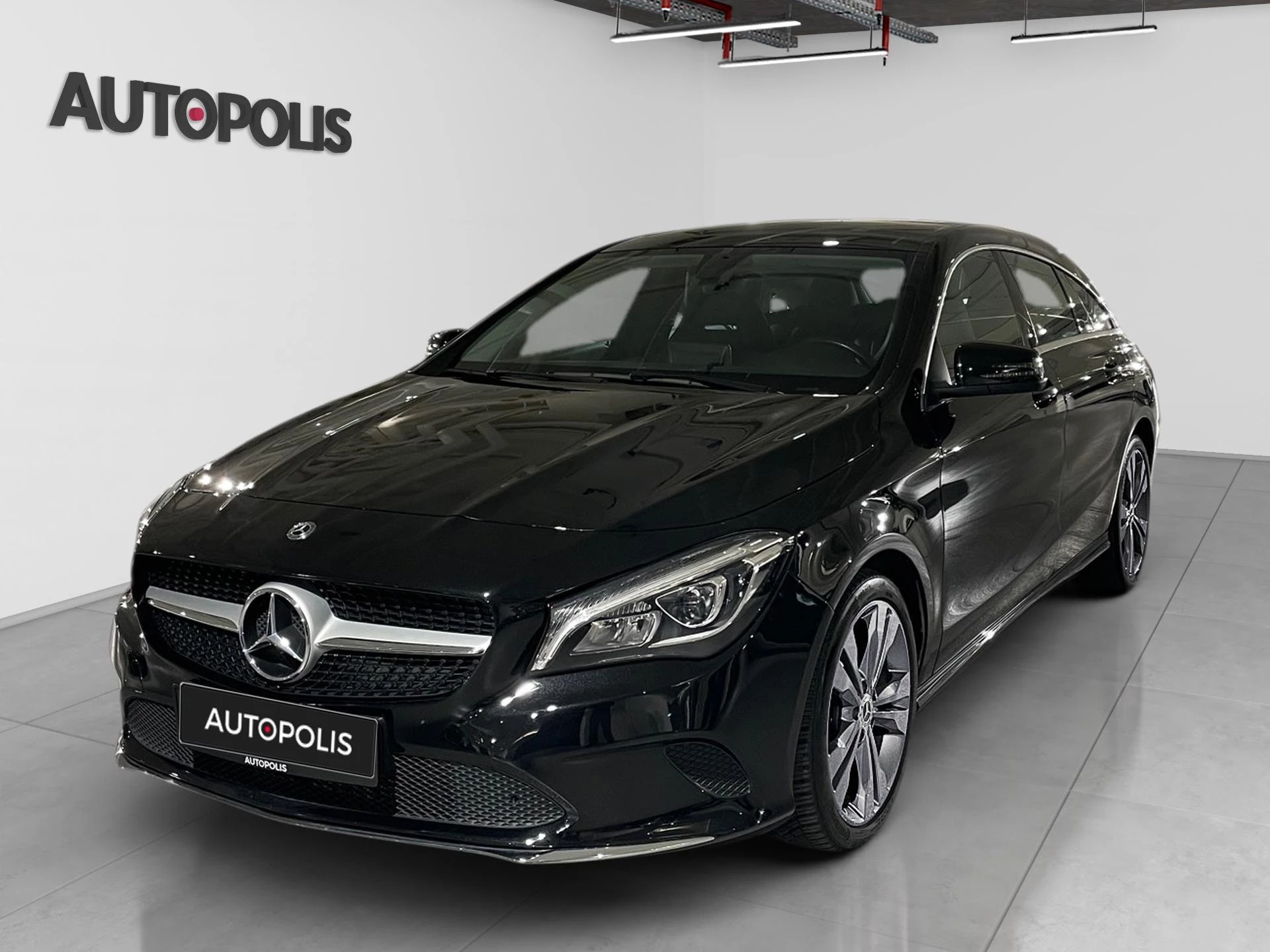 Mercedes-Benz-CLA-image-16