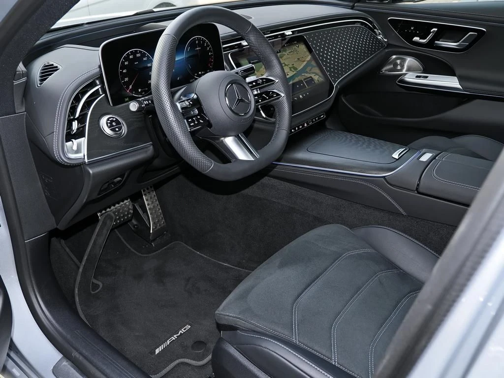 Mercedes-Benz-E-Klasse 300-image-7