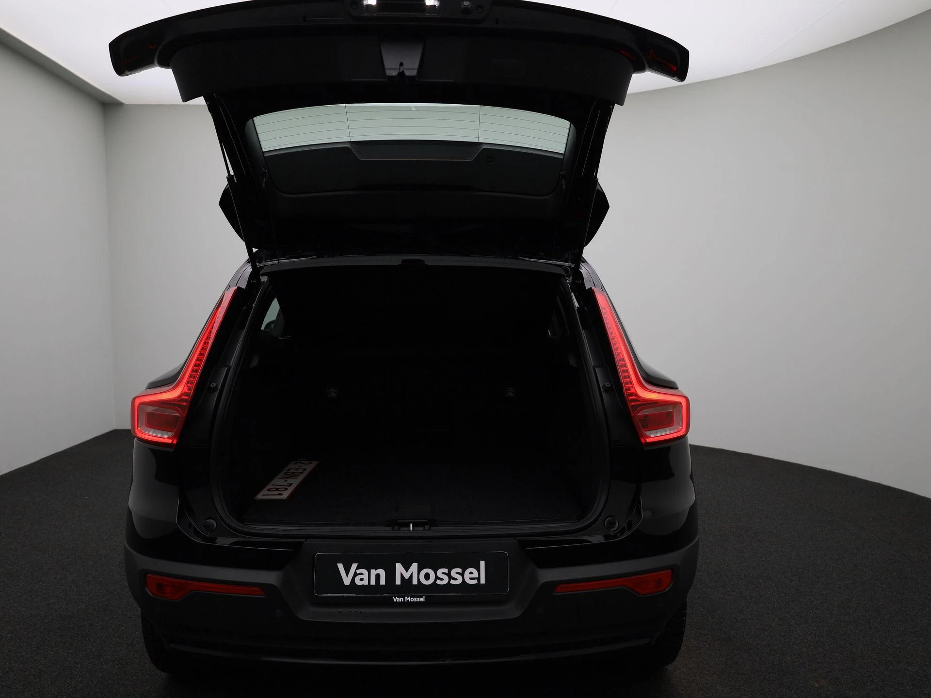 Volvo-XC40-image-10