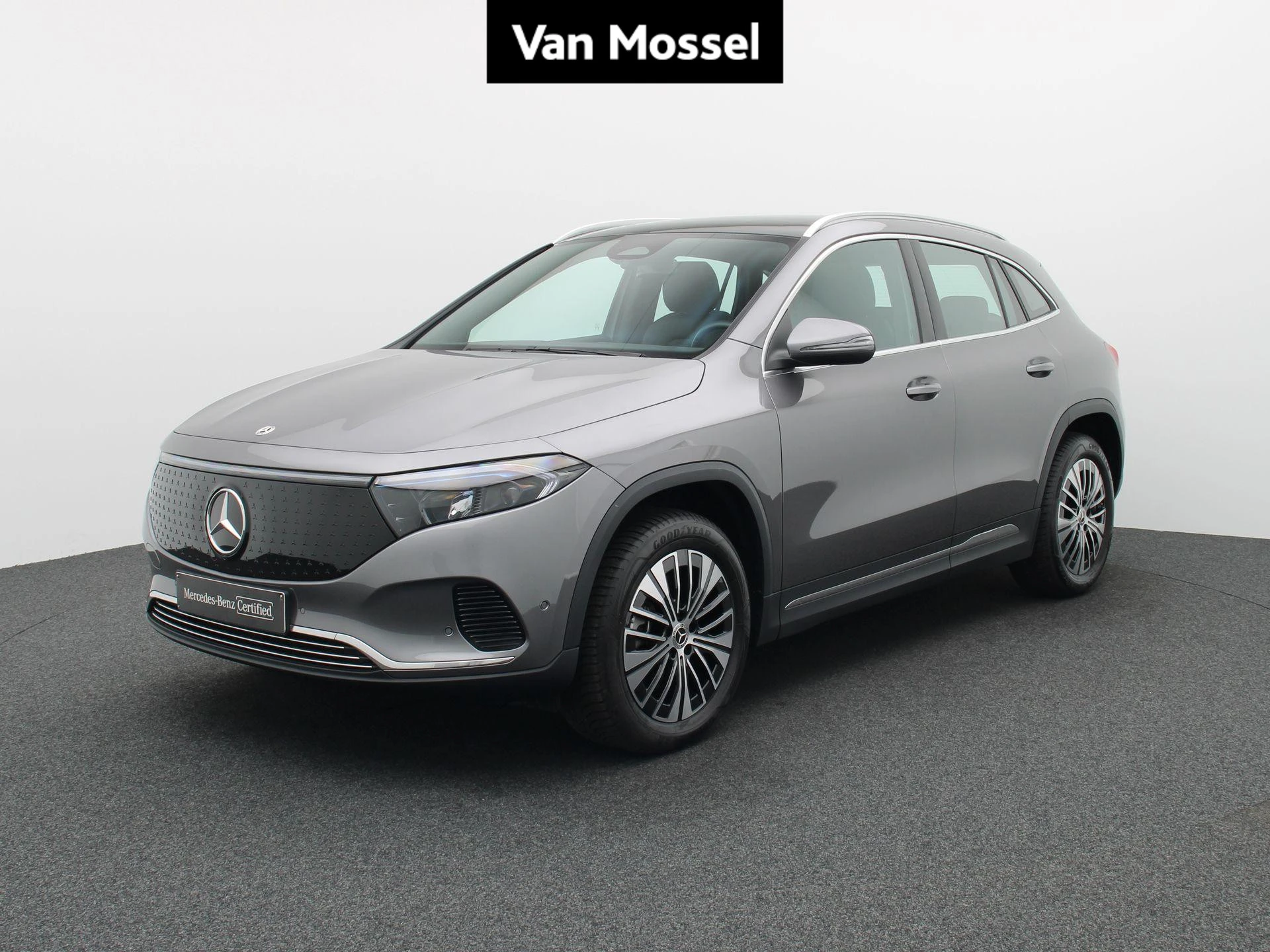 Mercedes-Benz-EQA-image-0