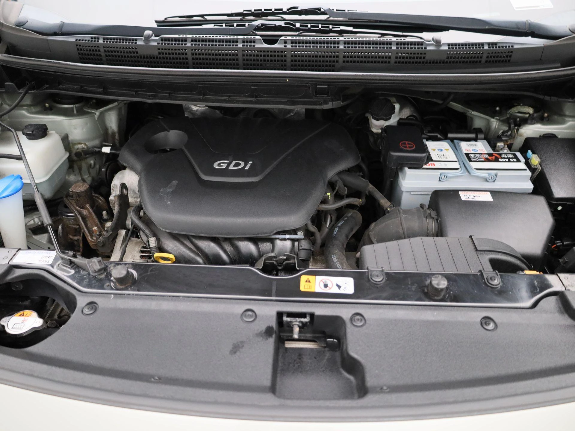 Kia-Carens-image-33