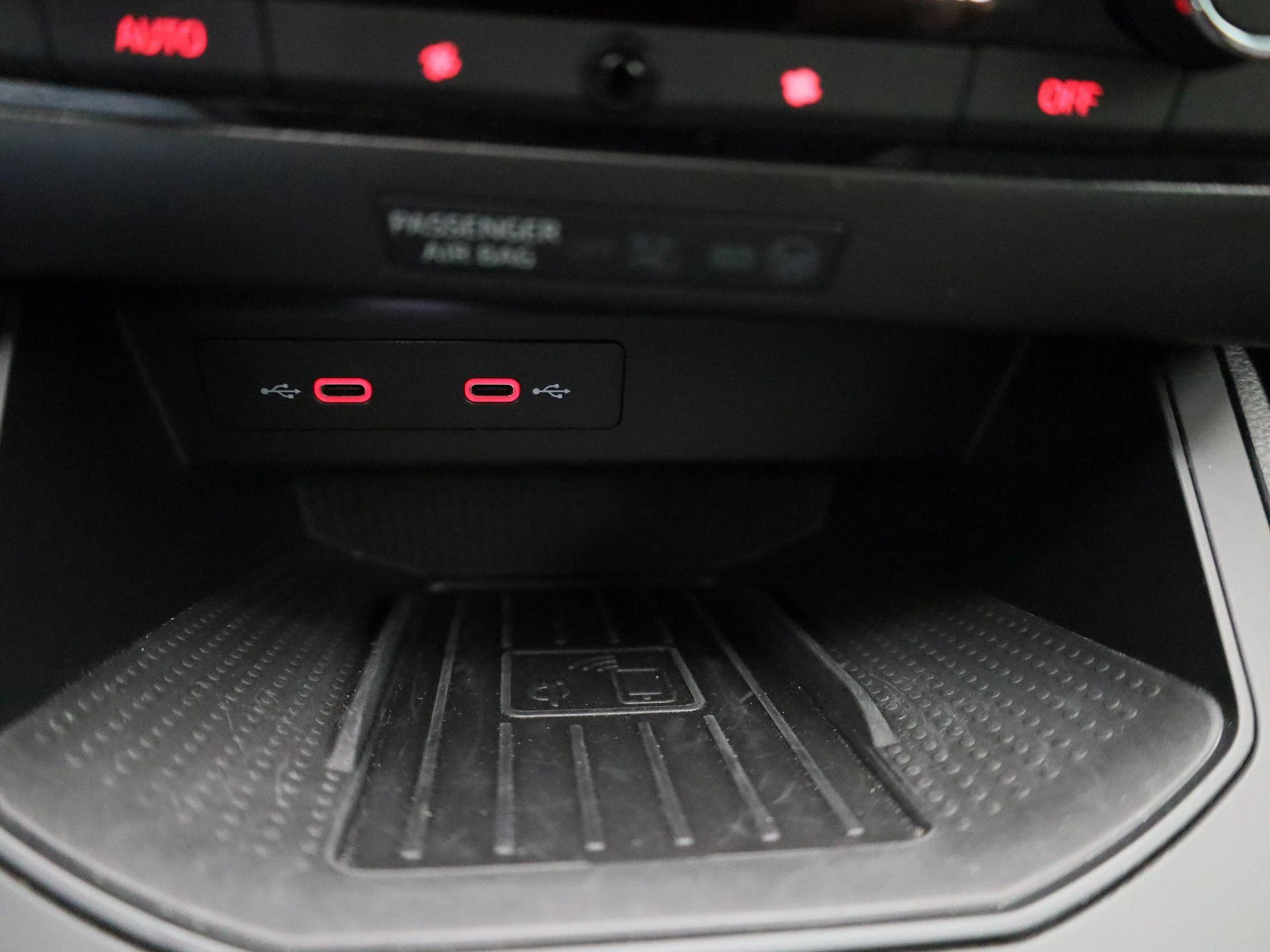 SEAT-Ibiza-image-23