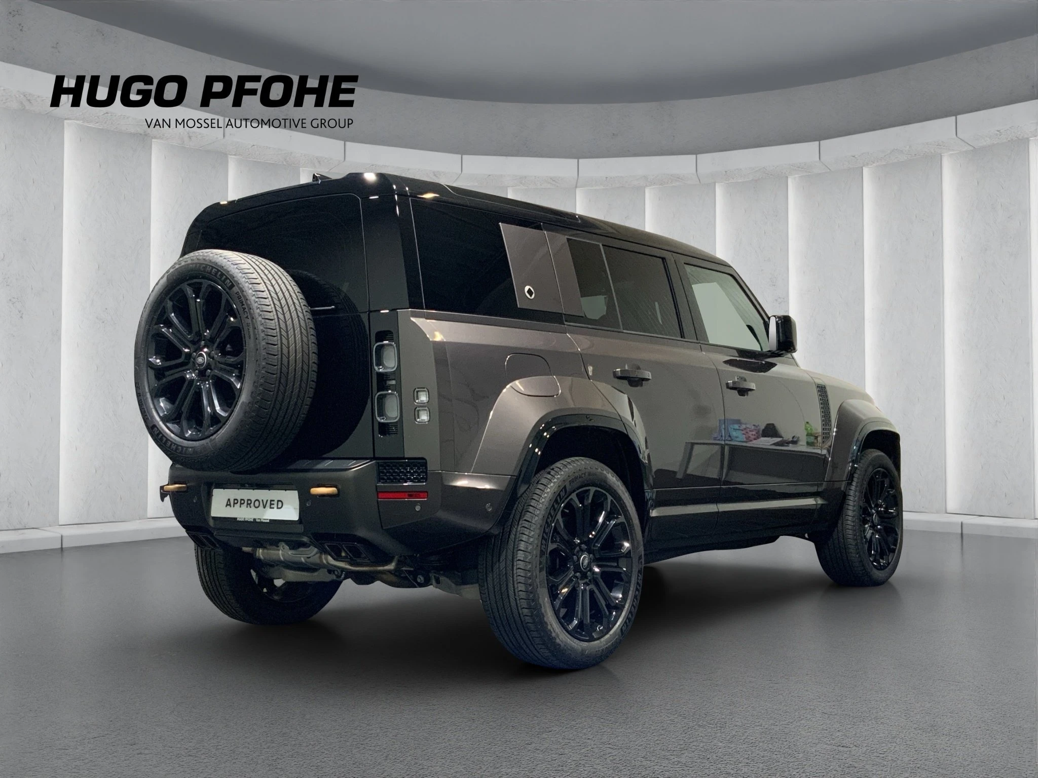 Land Rover Defender 110 P635 OCTA