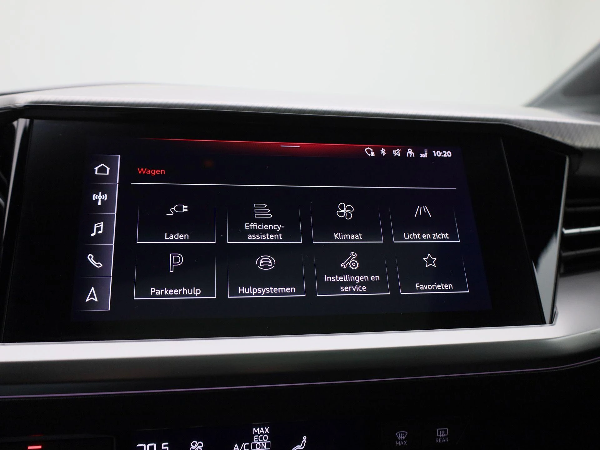 Audi-Q4 e-tron-image-30