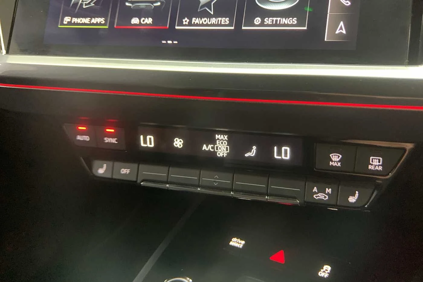 Audi-Q4 e-tron-image-17