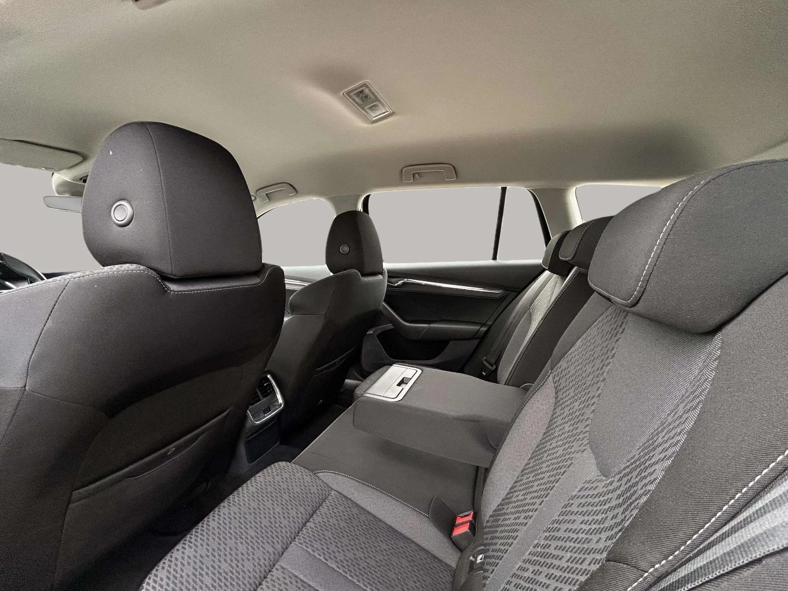 Škoda-Octavia-image-13