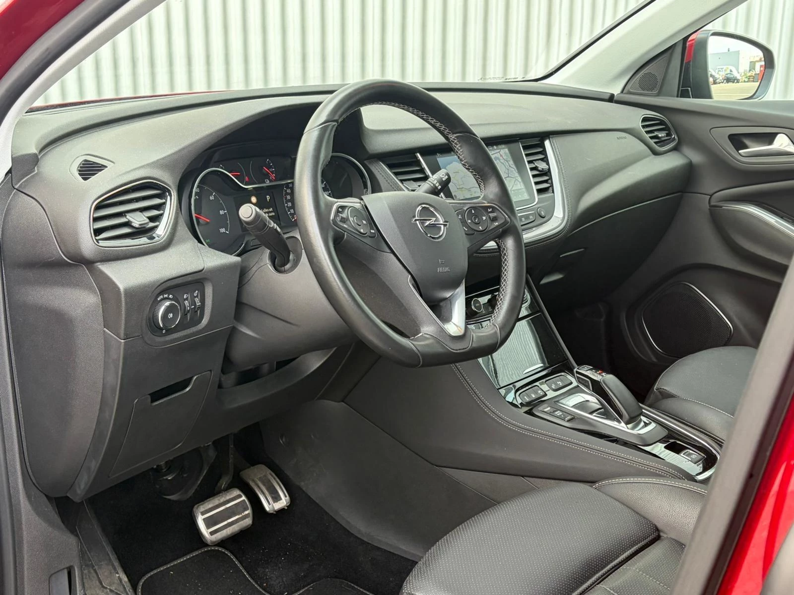 Opel-Grandland X-image-6